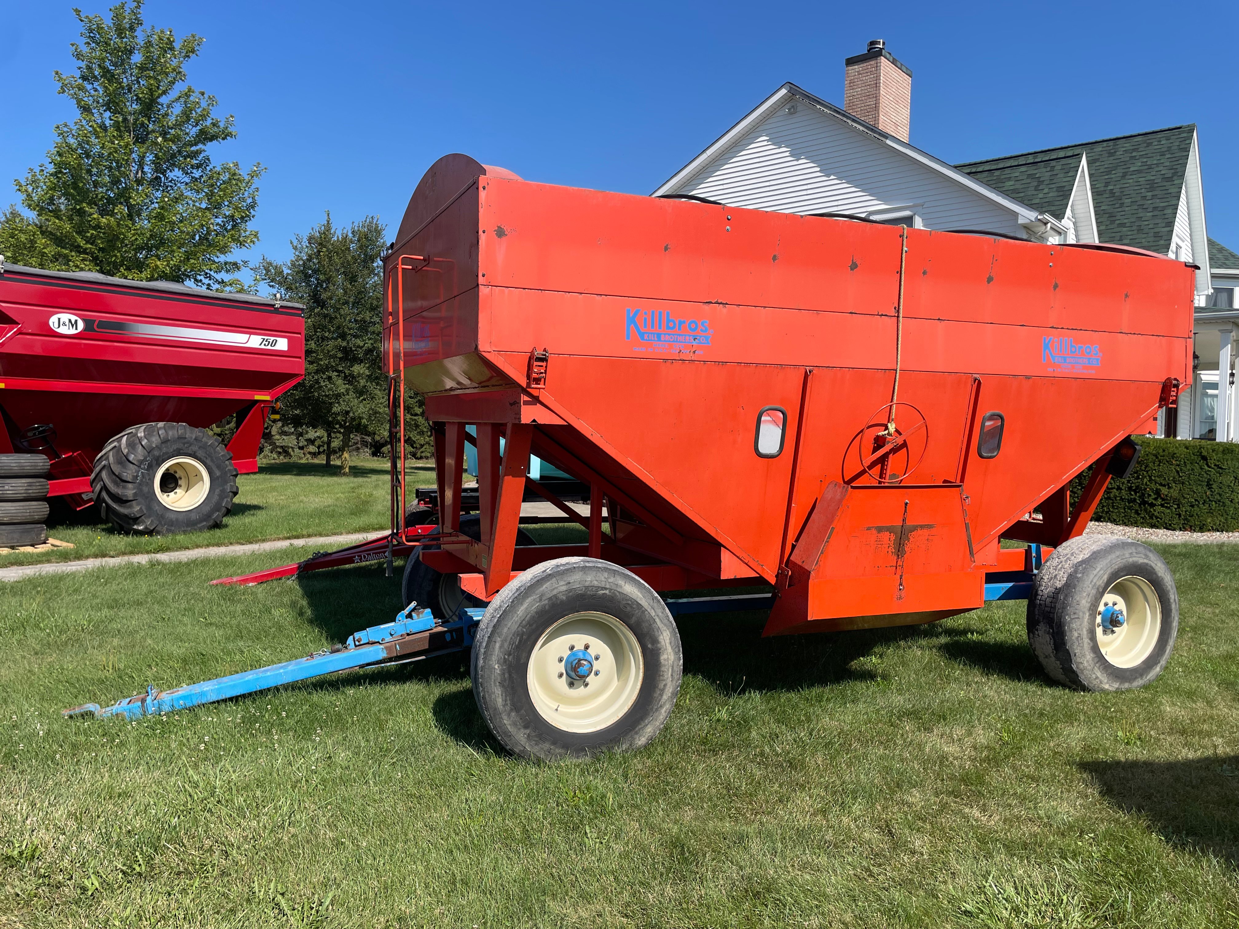 Property photo 36 - FARM EQUIPMENT AUCTION IN WOOD COUNTY, OHIO