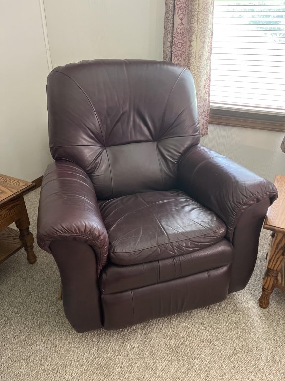Property photo 1 - TIMED ONLINE ONLY PERSONAL PROPERTY AUCTION IN ALLEN COUNTY INDIANA