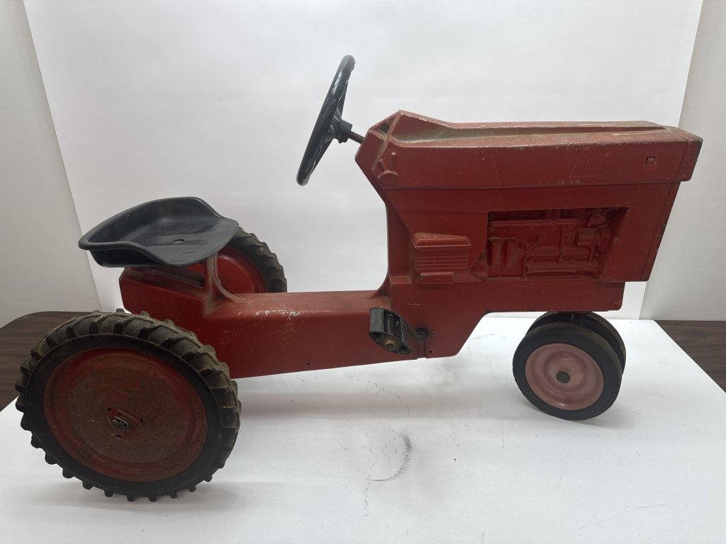 Property photo 2 - Meek Ertl, IH, and Vintage Toy Auction-TIMED ONLINE ONLY PERSONAL PROPERTY IN ALLEN COUNTY INDIANA