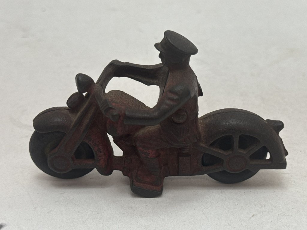 Property photo 4 - Meek Ertl, IH, and Vintage Toy Auction-TIMED ONLINE ONLY PERSONAL PROPERTY IN ALLEN COUNTY INDIANA