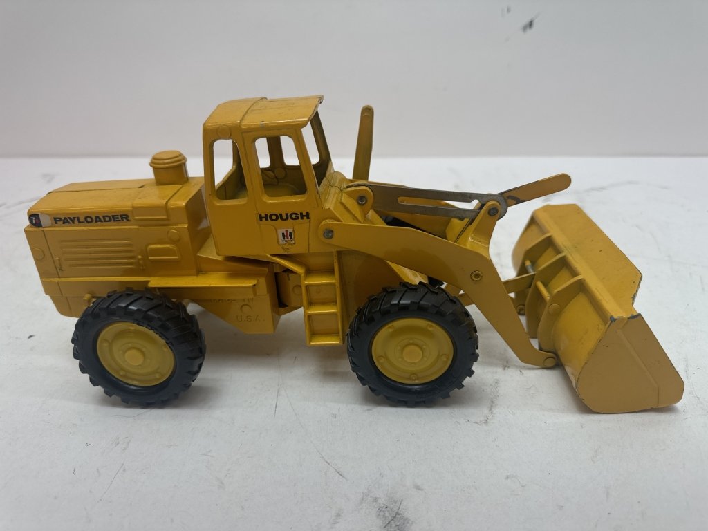 Property photo 26 - Meek Ertl, IH, and Vintage Toy Auction-TIMED ONLINE ONLY PERSONAL PROPERTY IN ALLEN COUNTY INDIANA