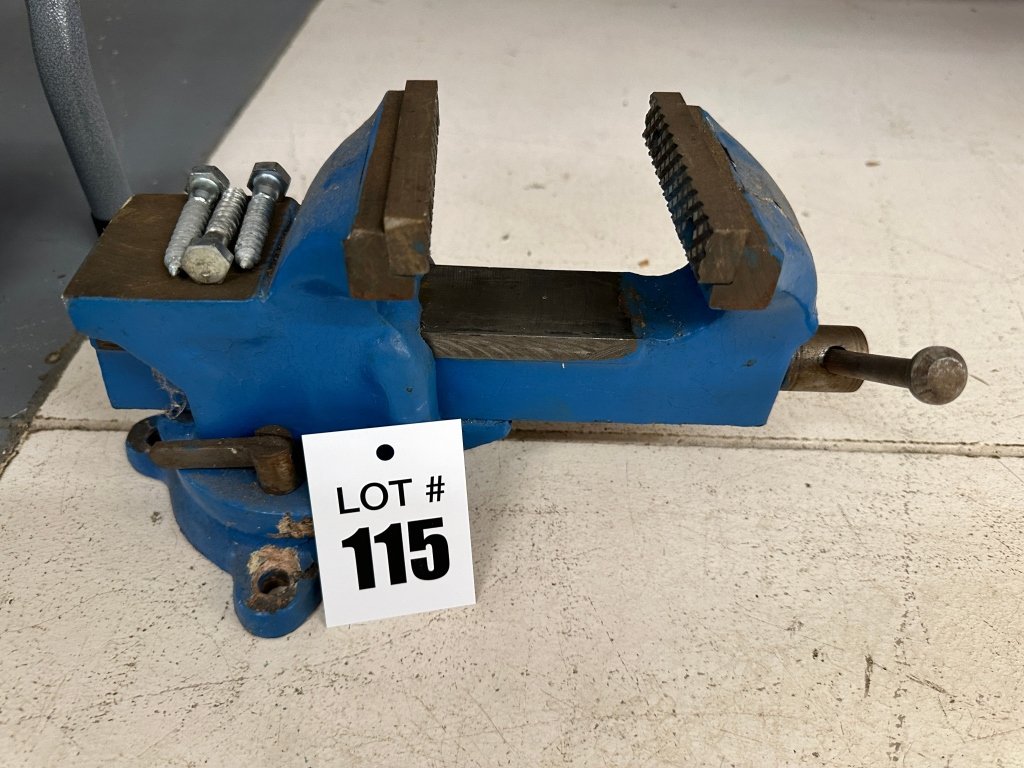 Property photo 49 - Antiques, Primitives & Personal Property Auction-TIMED ONLINE ONLY IN ALLEN COUNTY INDIANA
