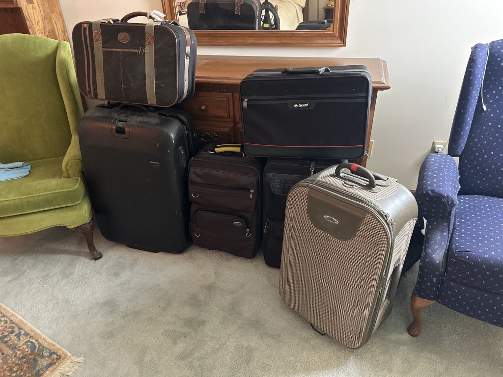 Property photo 200 - TIMED ONLINE ONLY PERSONAL PROPERTY AUCTION IN ALLEN COUNTY INDIANA