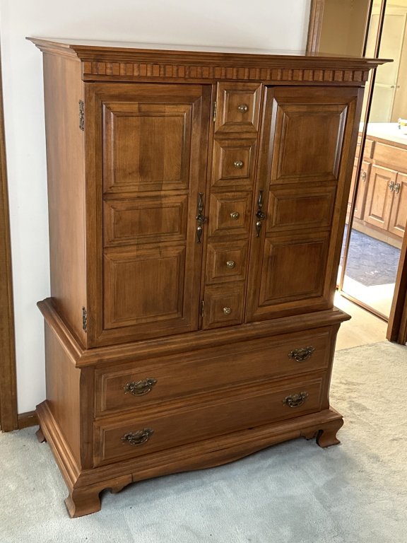 Property photo 206 - TIMED ONLINE ONLY PERSONAL PROPERTY AUCTION IN ALLEN COUNTY INDIANA