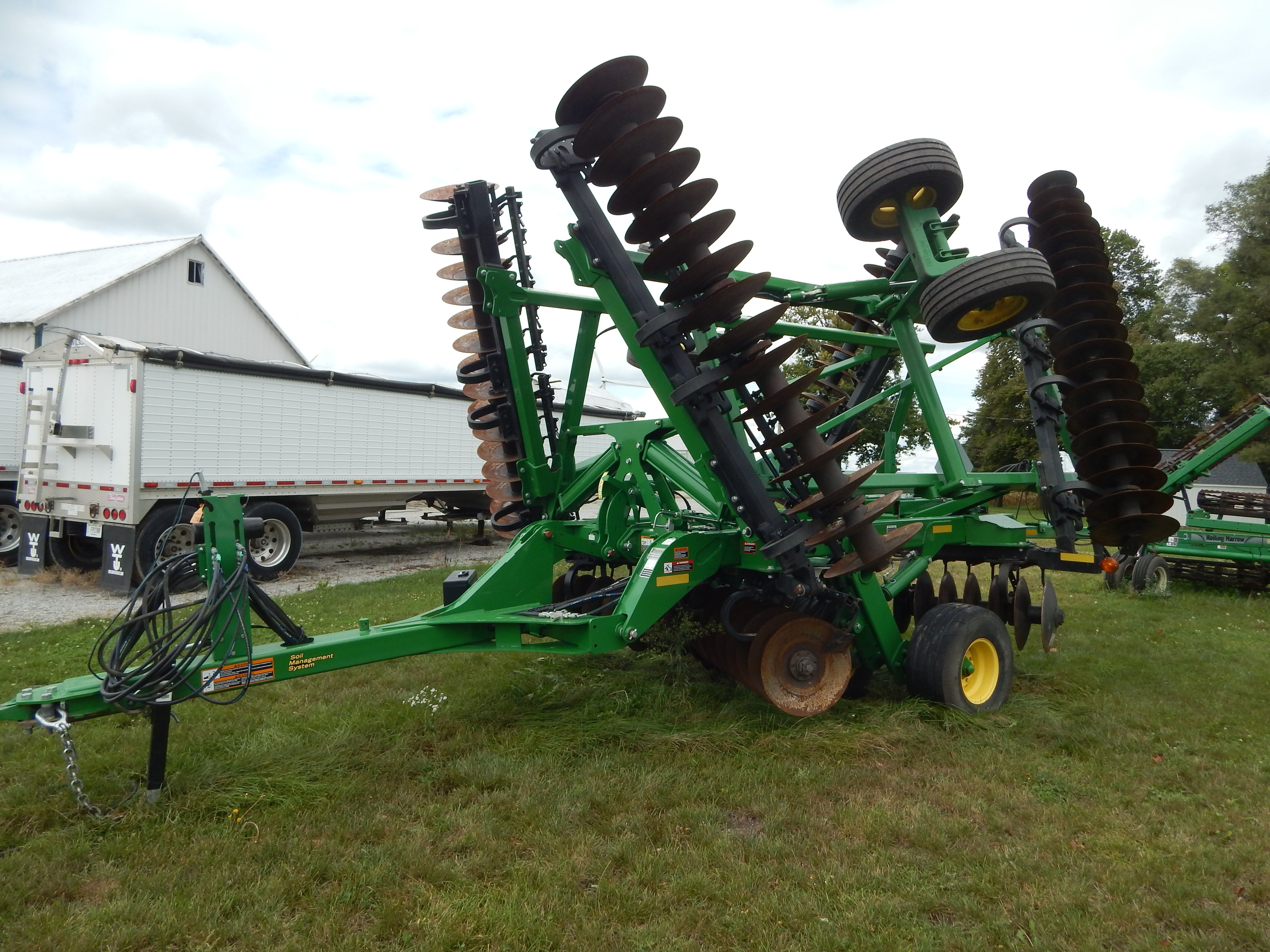 Property photo 6 - FARM EQUIPMENT AUCTION IN WHITE COUNTY INDIANA