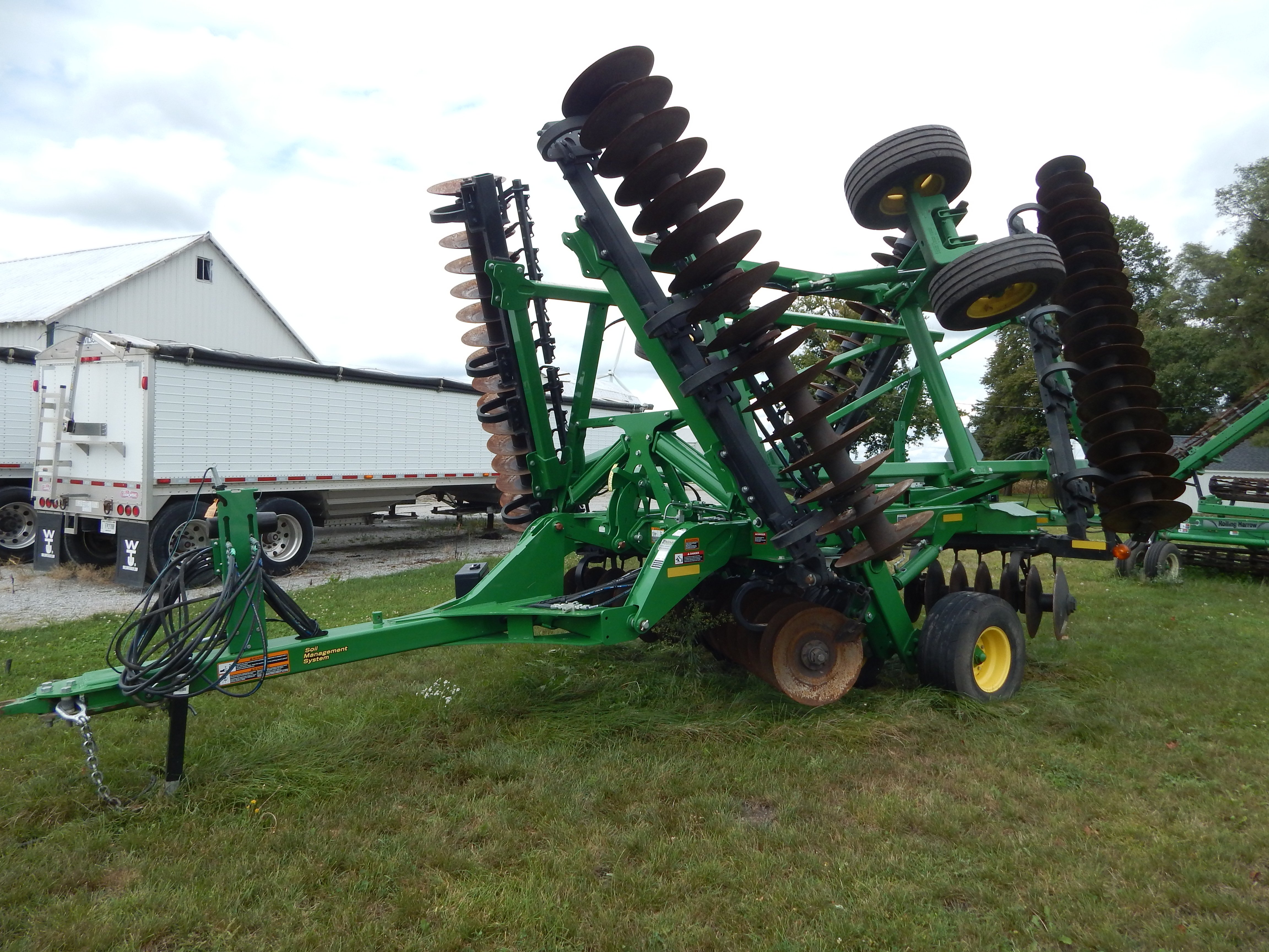 Property photo 7 - FARM EQUIPMENT AUCTION IN WHITE COUNTY INDIANA