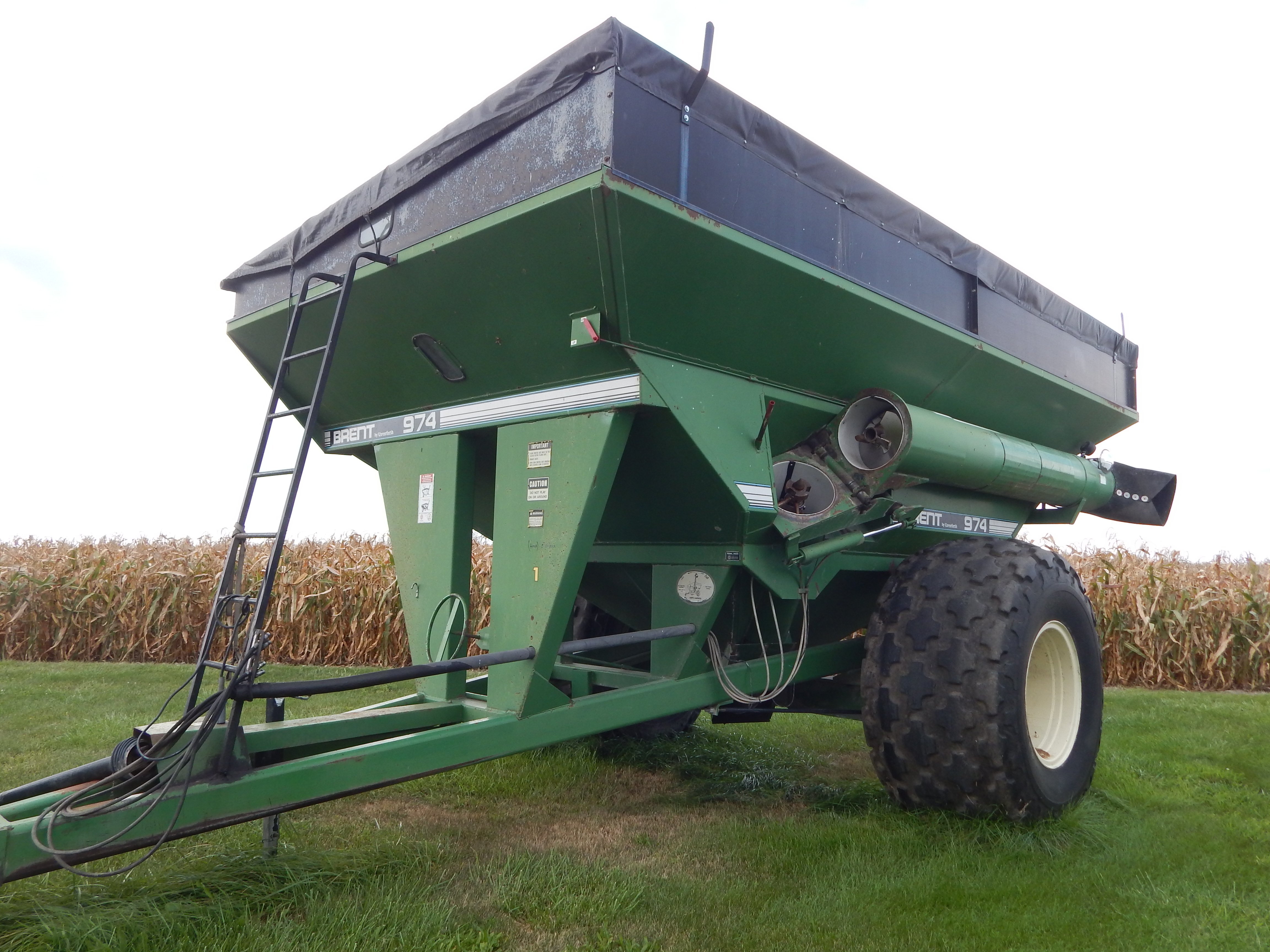 Property photo 17 - FARM EQUIPMENT AUCTION IN WHITE COUNTY INDIANA