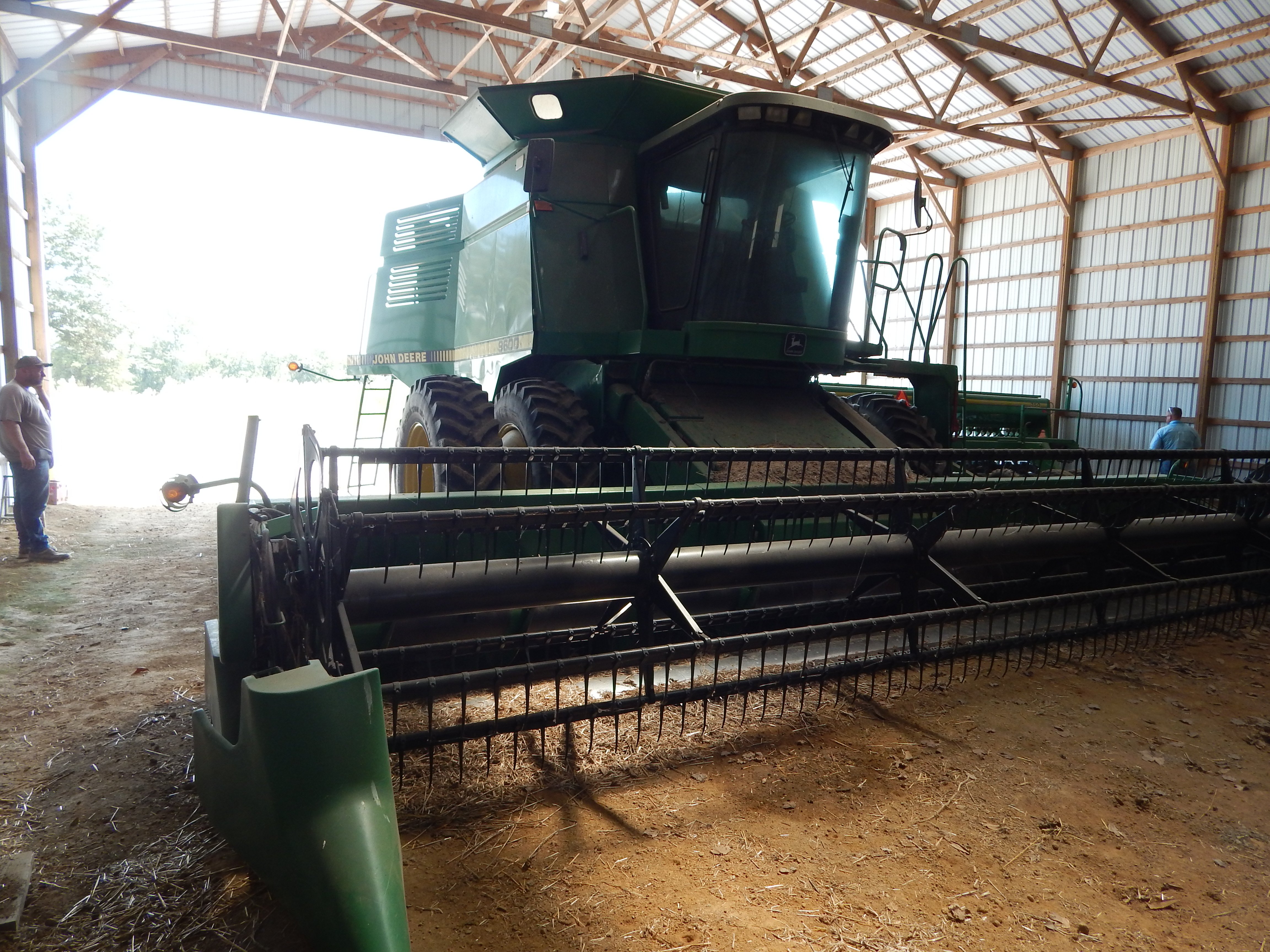 Property photo 43 - FARM EQUIPMENT AUCTION IN FRANKLIN COUNTY ILLINOIS