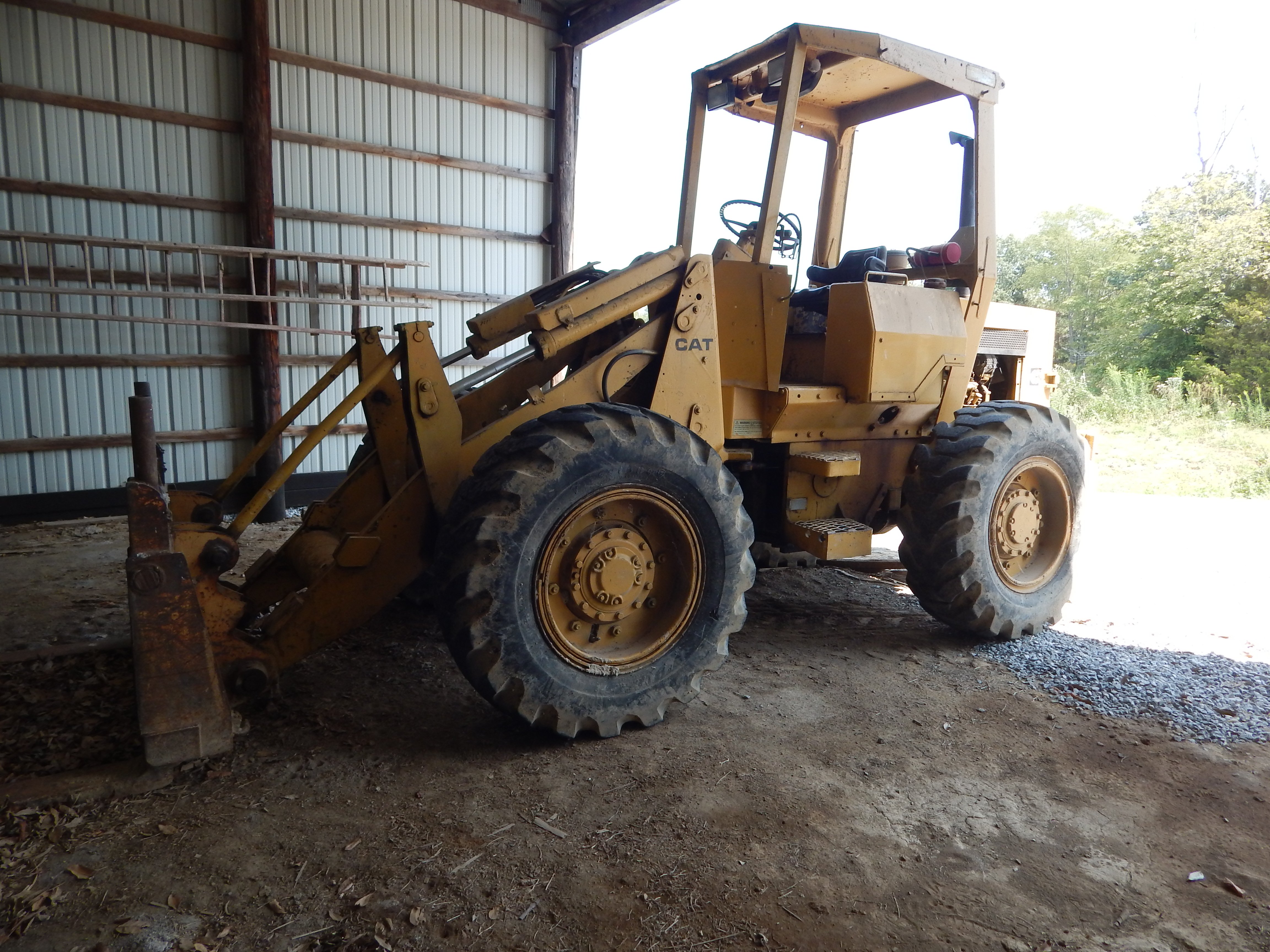 Property photo 39 - FARM EQUIPMENT AUCTION IN FRANKLIN COUNTY ILLINOIS