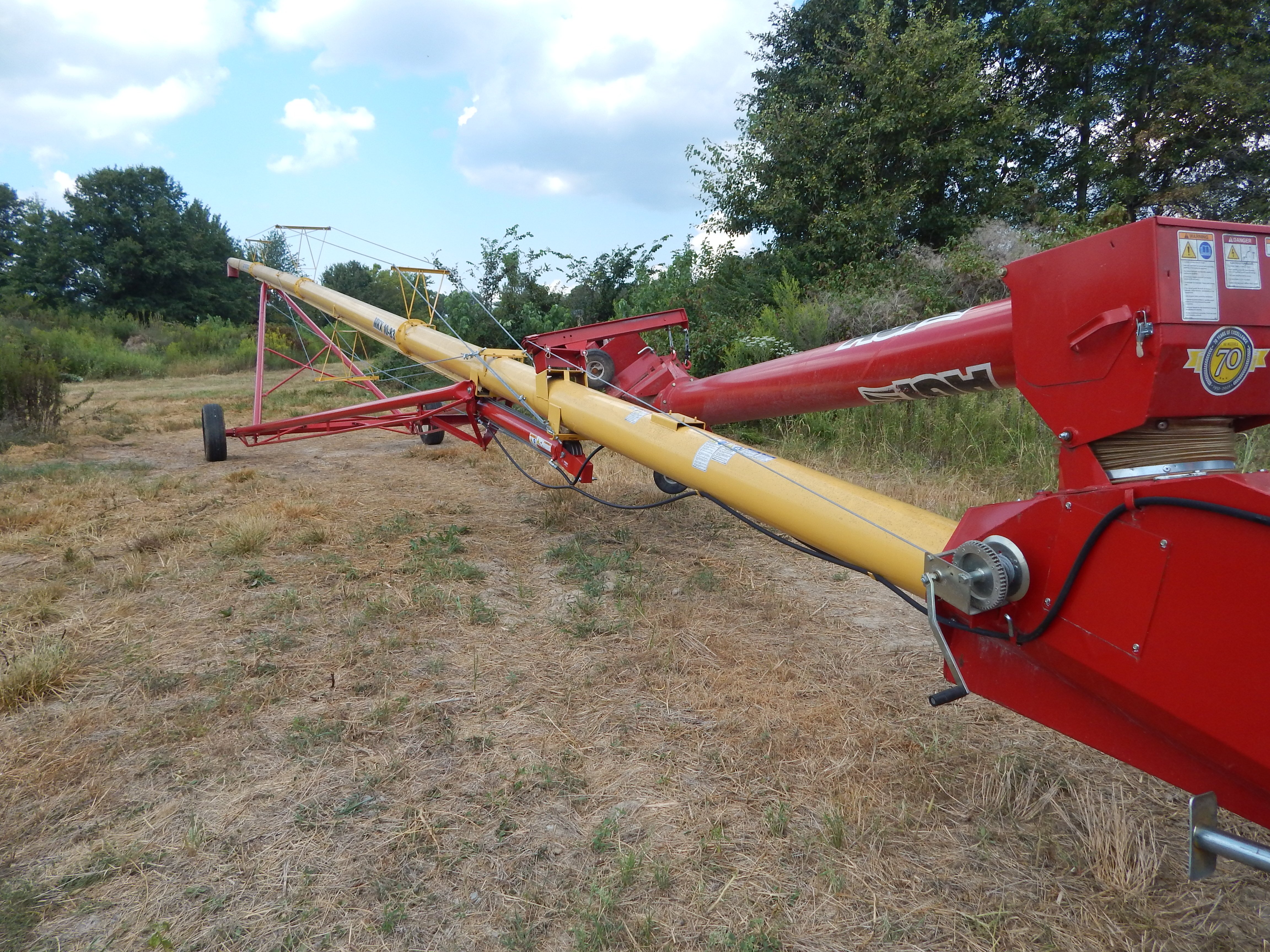 Property photo 9 - FARM EQUIPMENT AUCTION IN FRANKLIN COUNTY ILLINOIS