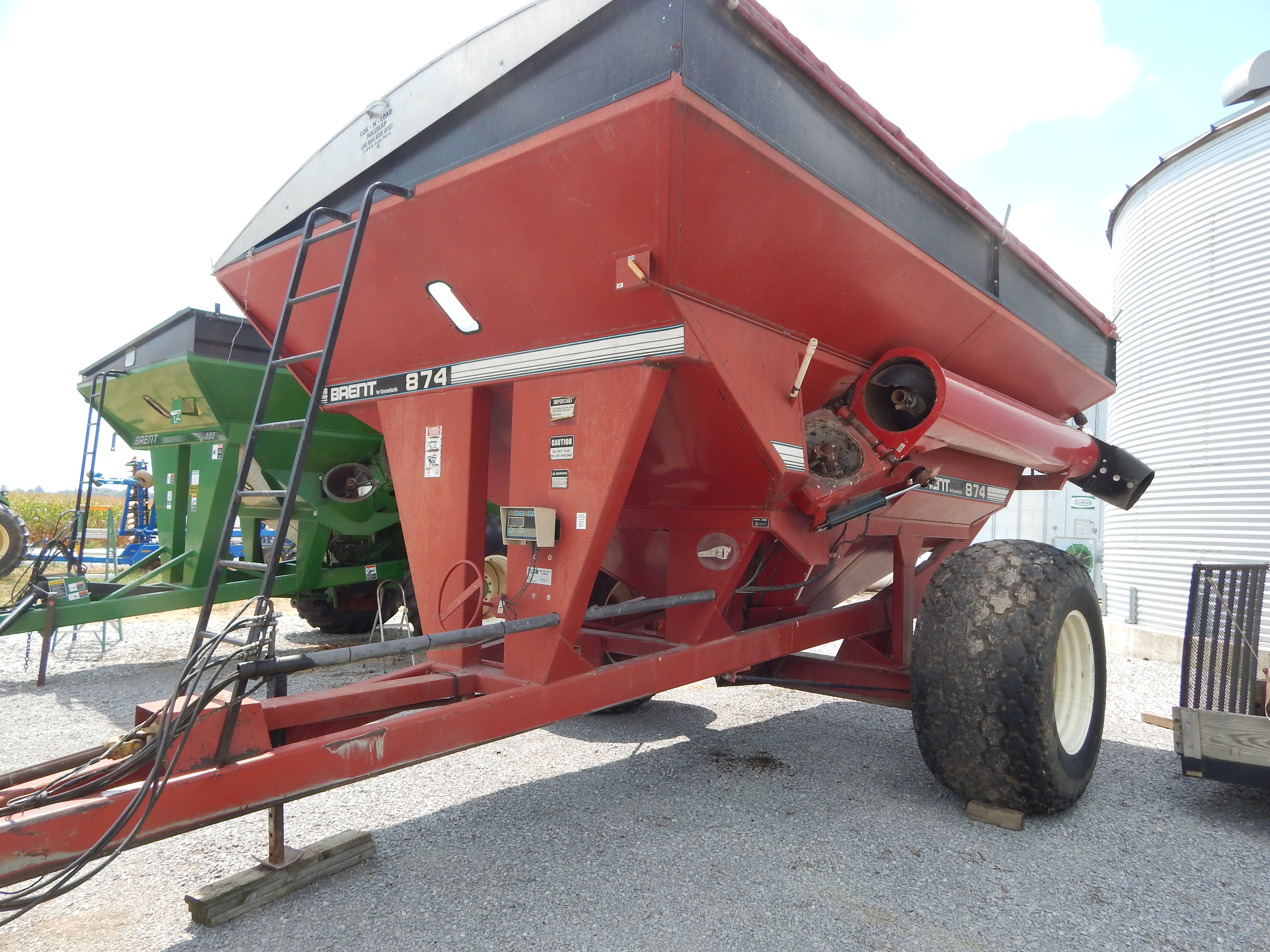 Property photo 23 - FARM EQUIPMENT AUCTION IN FRANKLIN COUNTY ILLINOIS