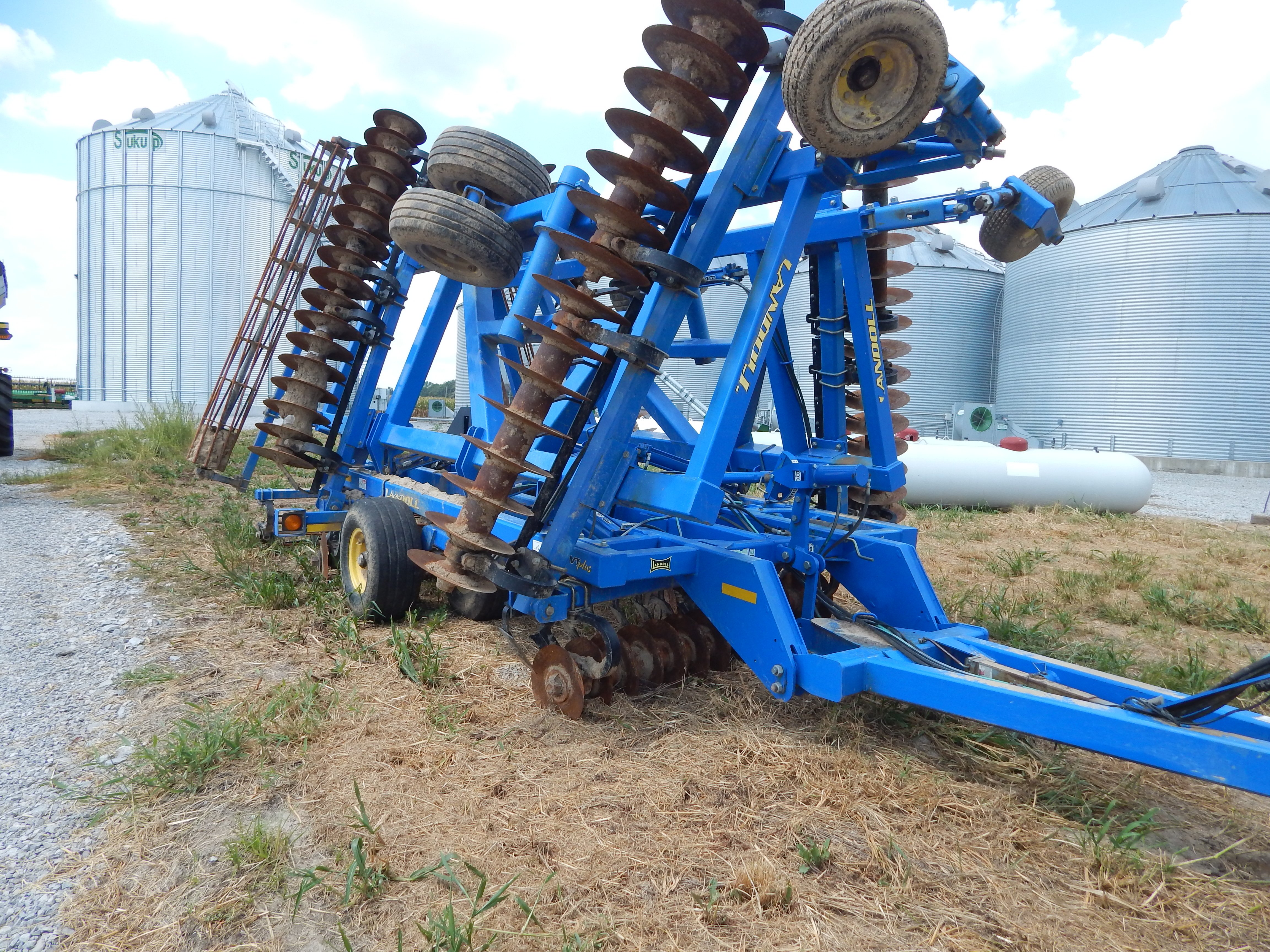 Property photo 29 - FARM EQUIPMENT AUCTION IN FRANKLIN COUNTY ILLINOIS