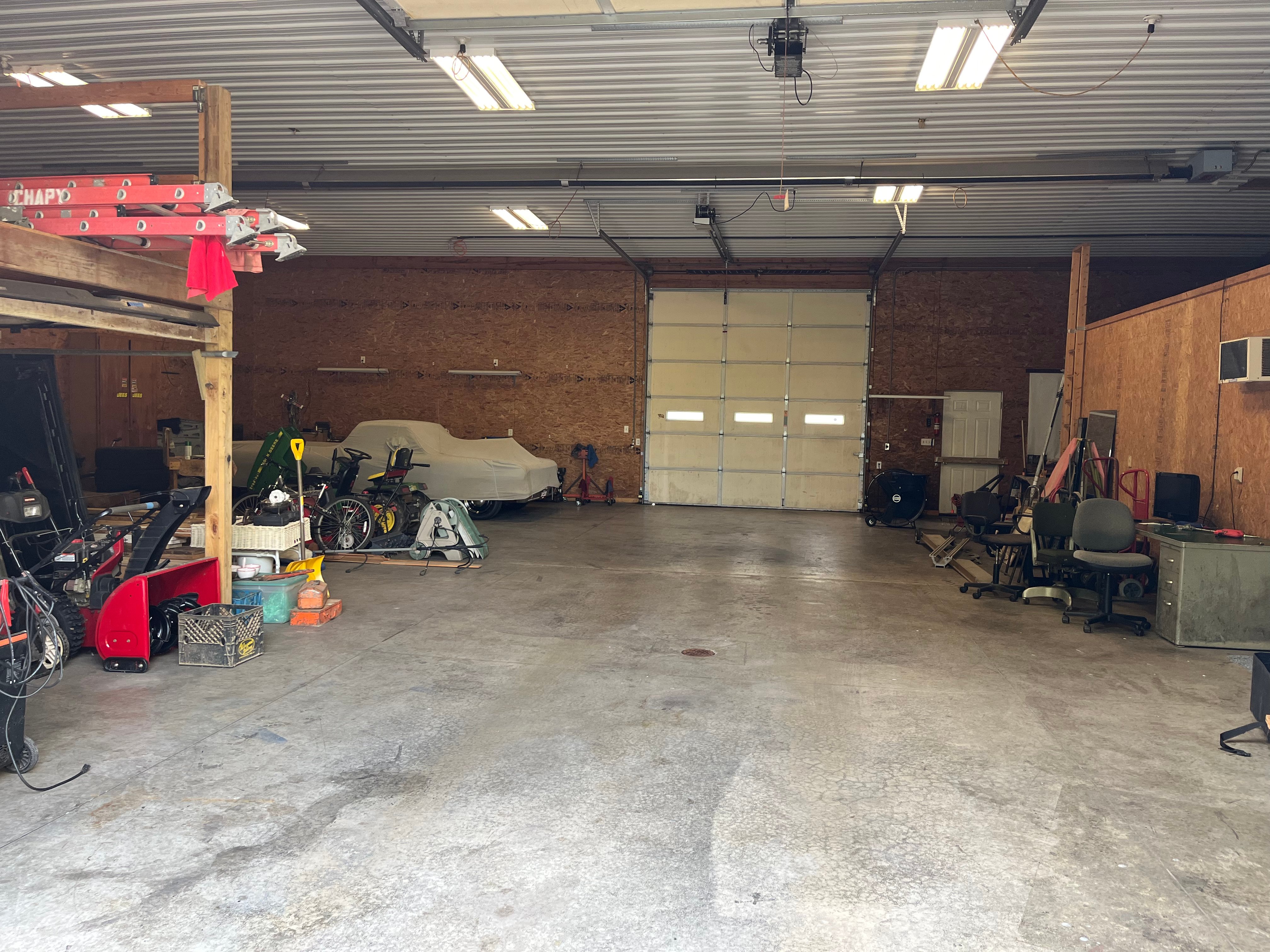 Property photo 12 - ONLINE ONLY REAL ESTATE AUCTION IN WHITLEY COUNTY INDIANA