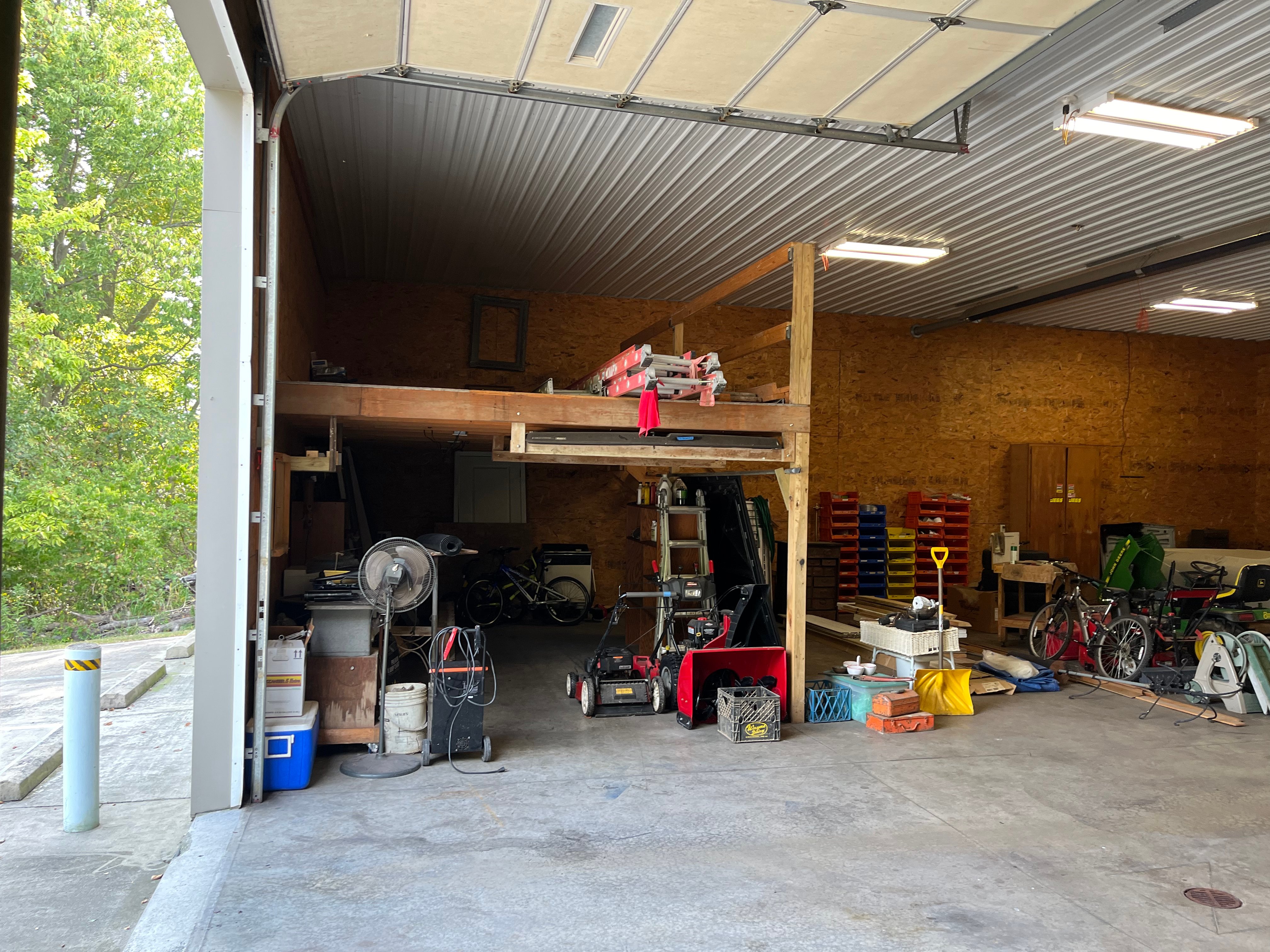 Property photo 10 - ONLINE ONLY REAL ESTATE AUCTION IN WHITLEY COUNTY INDIANA