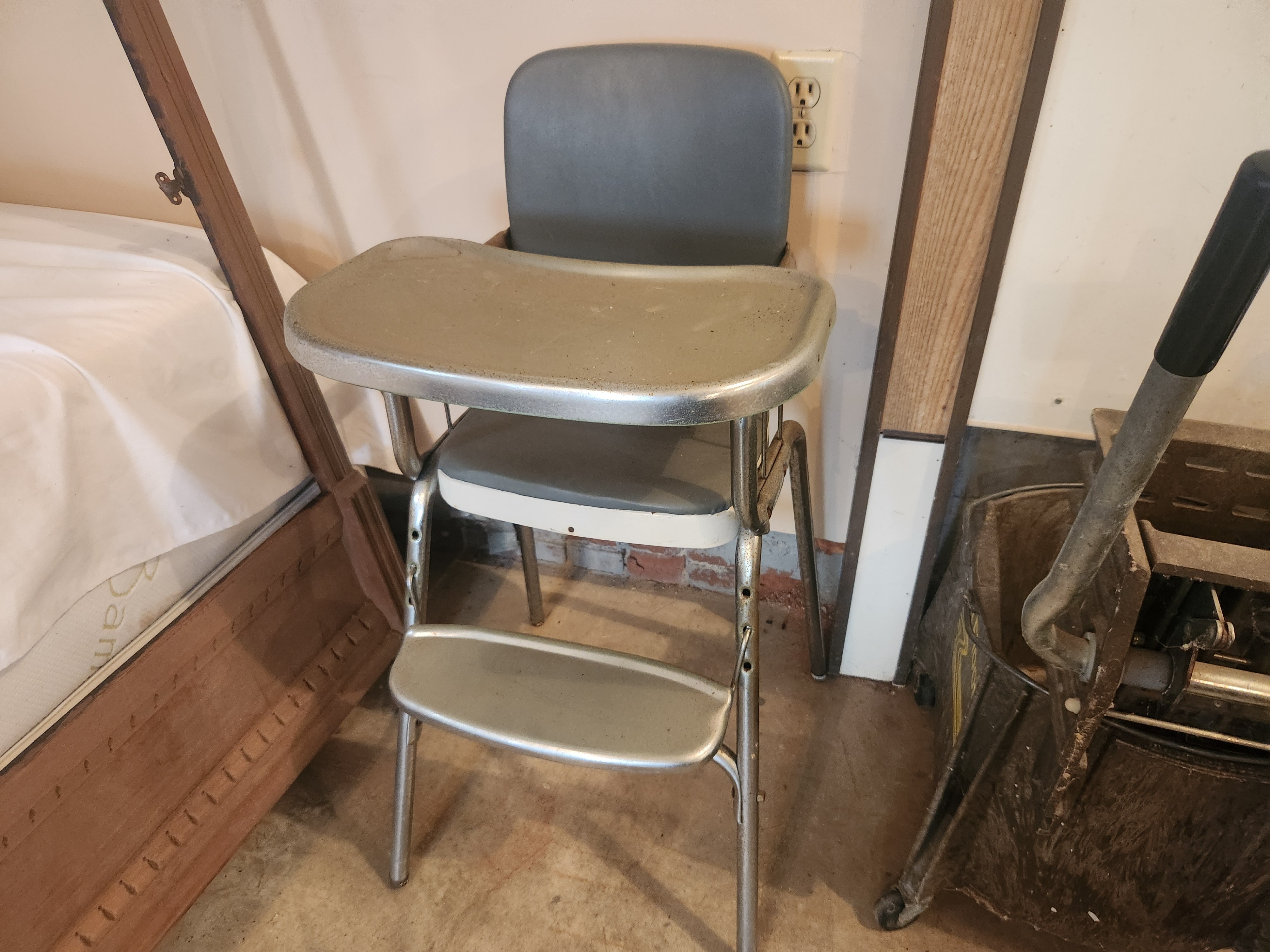 Property photo 84 - PERSONAL PROPERTY AUCTION IN ALLEN COUNTY INDIANA