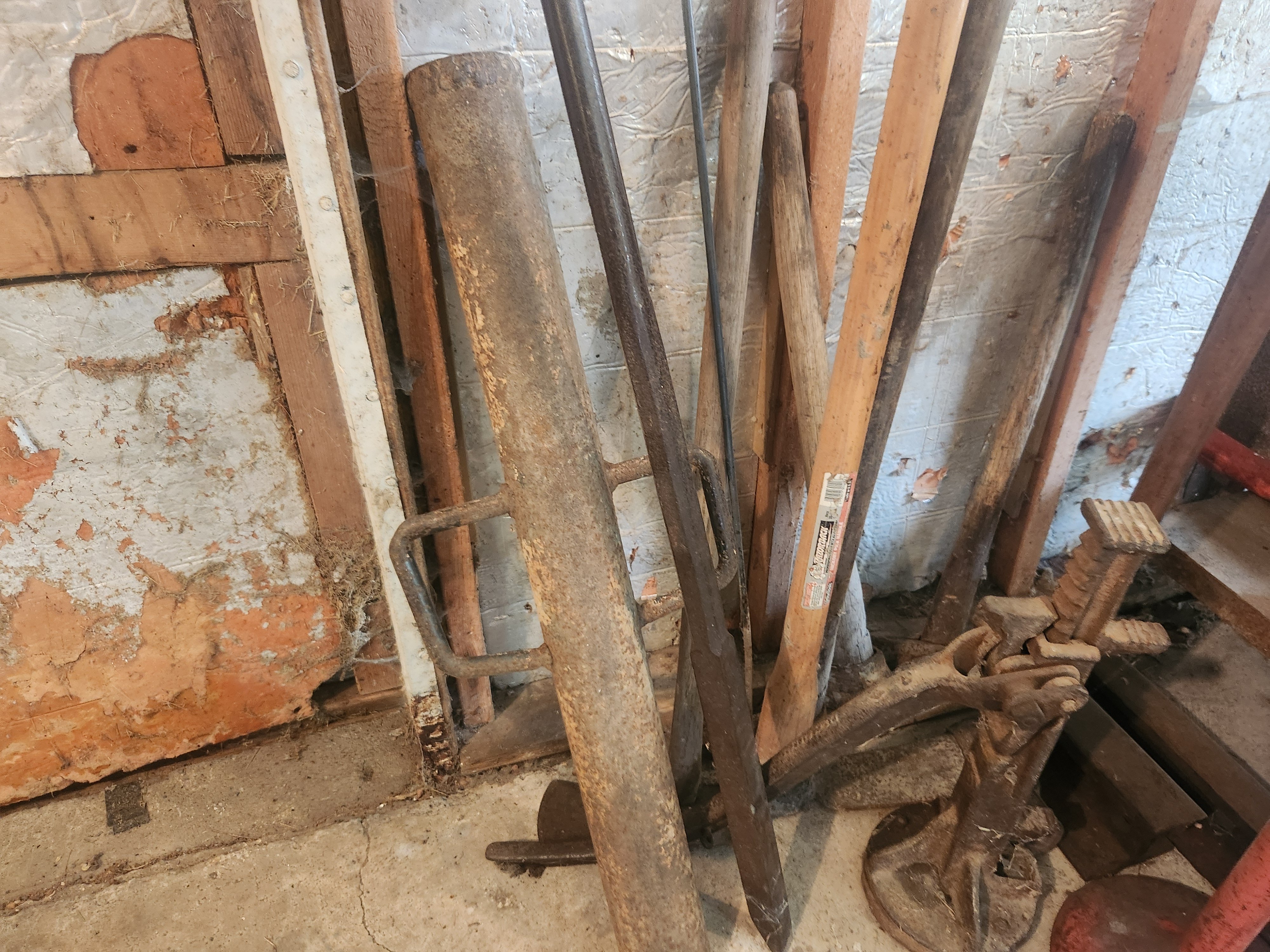 Property photo 418 - PERSONAL PROPERTY AUCTION IN ALLEN COUNTY INDIANA