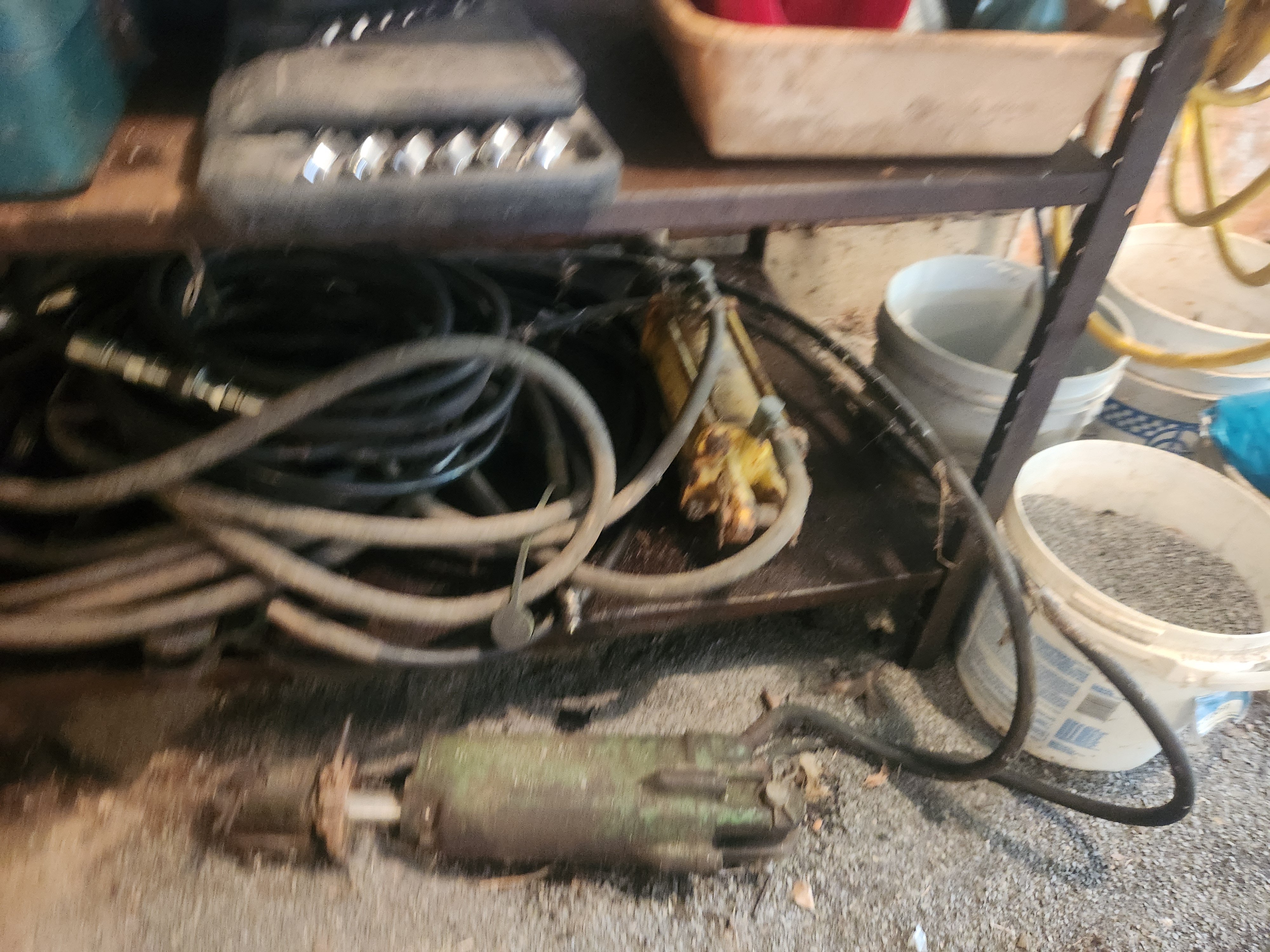 Property photo 422 - PERSONAL PROPERTY AUCTION IN ALLEN COUNTY INDIANA