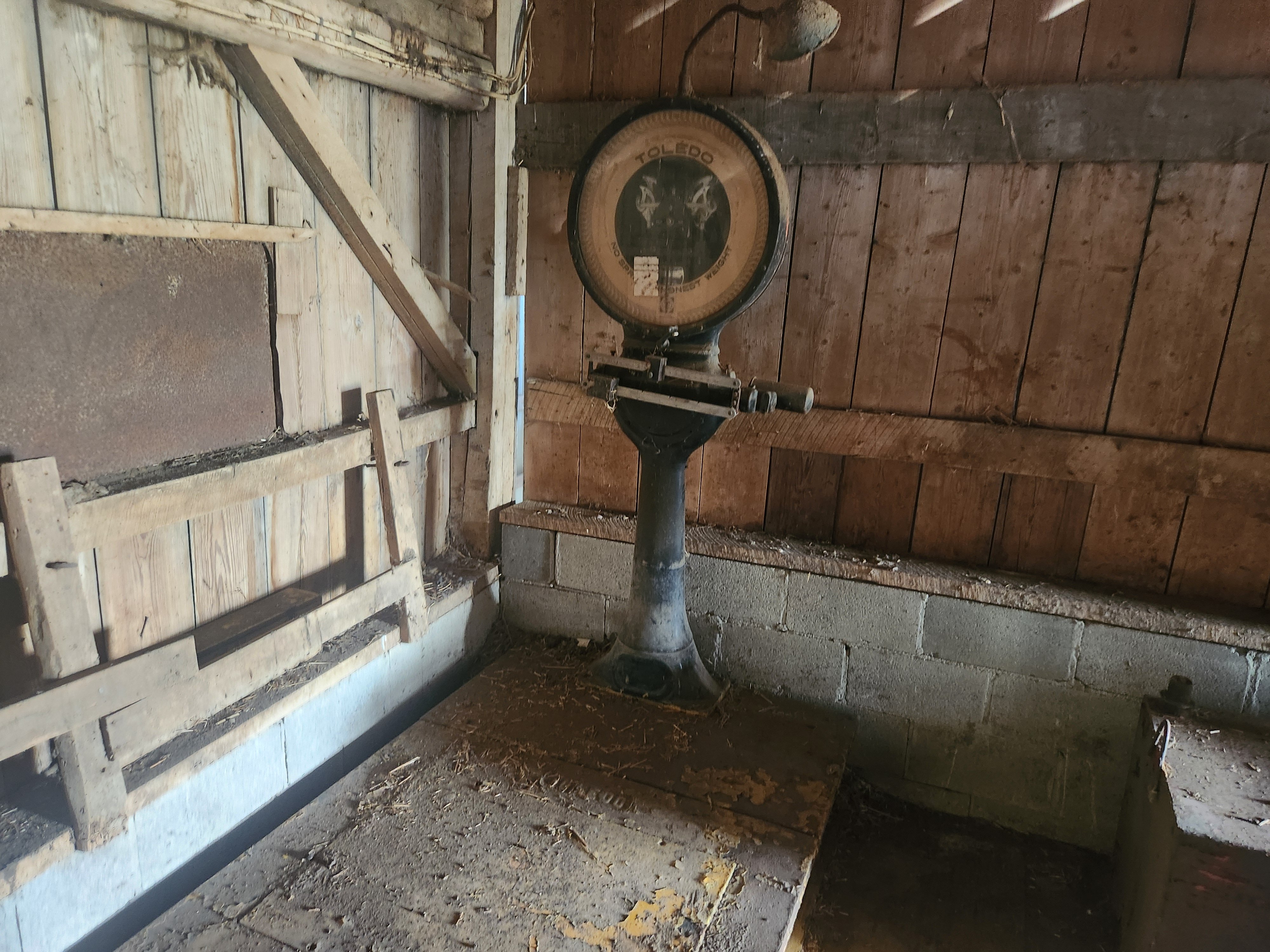 Property photo 440 - PERSONAL PROPERTY AUCTION IN ALLEN COUNTY INDIANA
