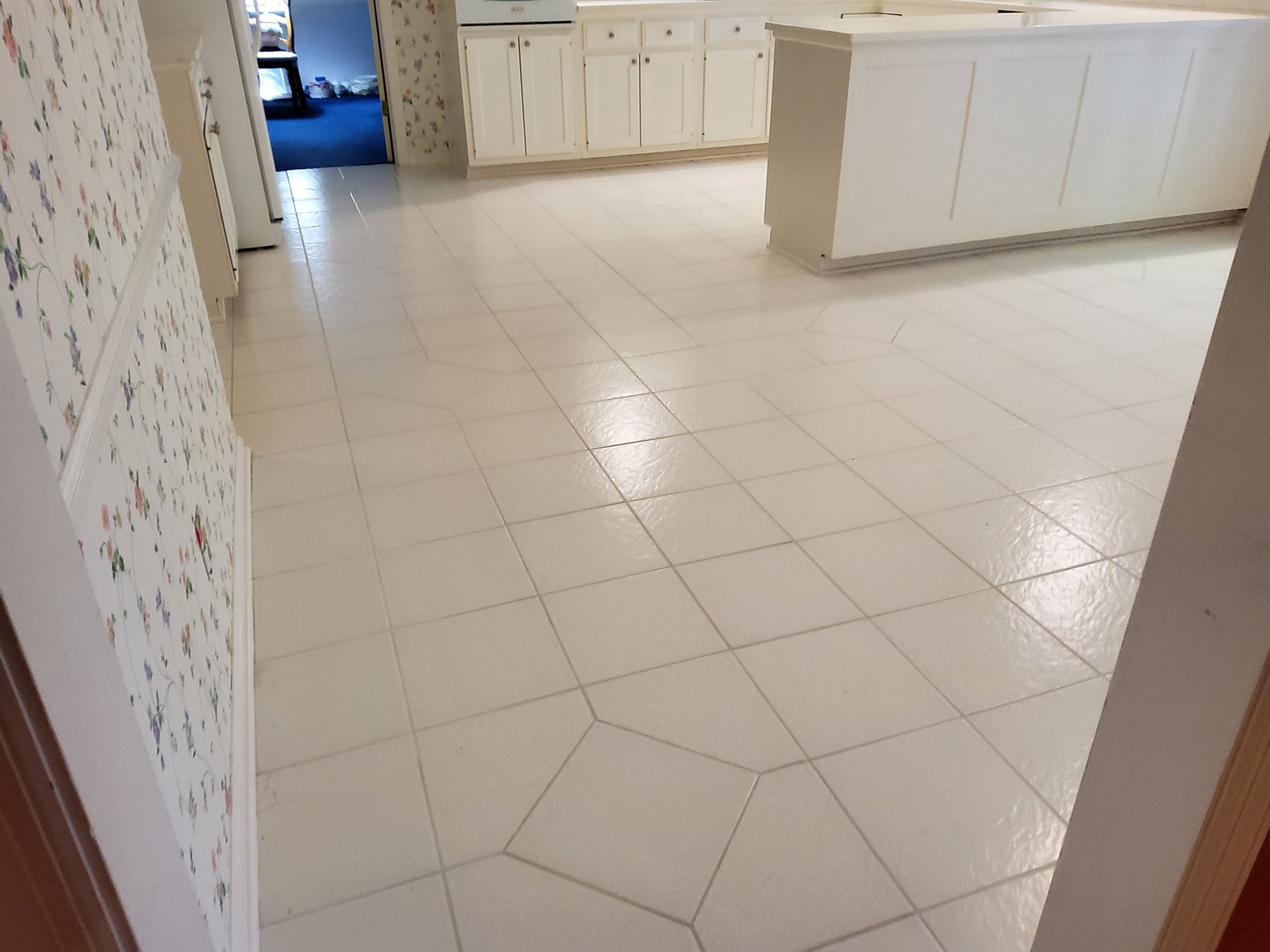 Property photo 21 - REAL ESTATE AUCTION OFFERED IN 1 TRACT IN WHITLEY COUNTY INDIANA