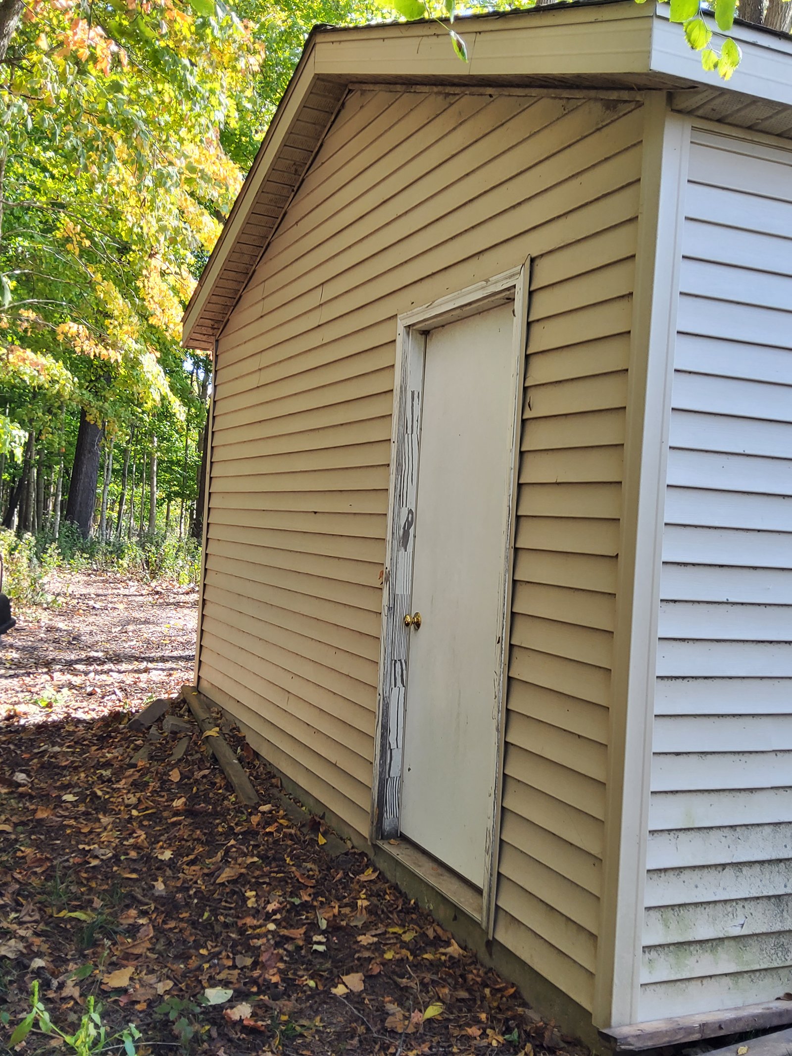 Property photo 134 - REAL ESTATE AUCTION OFFERED IN 1 TRACT IN WHITLEY COUNTY INDIANA