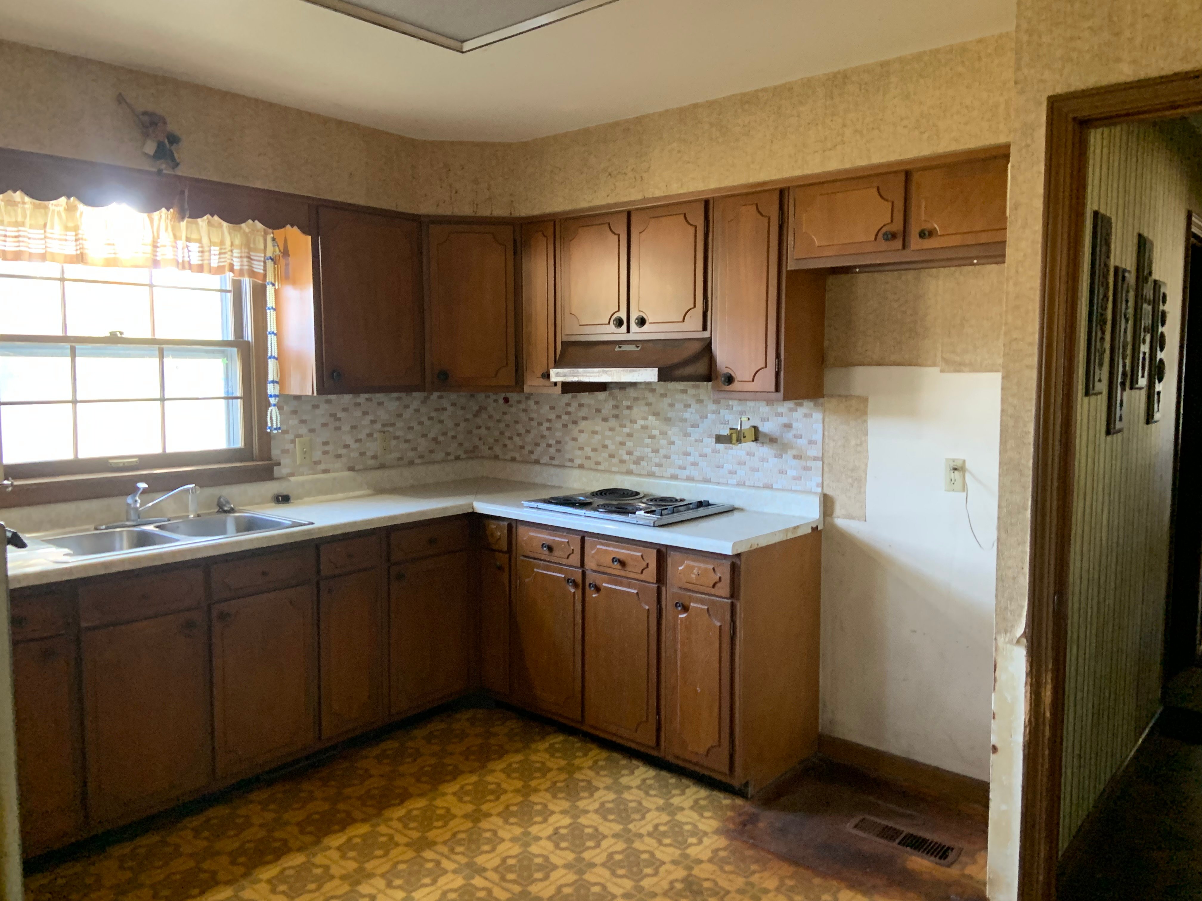 Property photo 15 - REAL ESTATE AUCTION IN ALLEN COUNTY INDIANA
