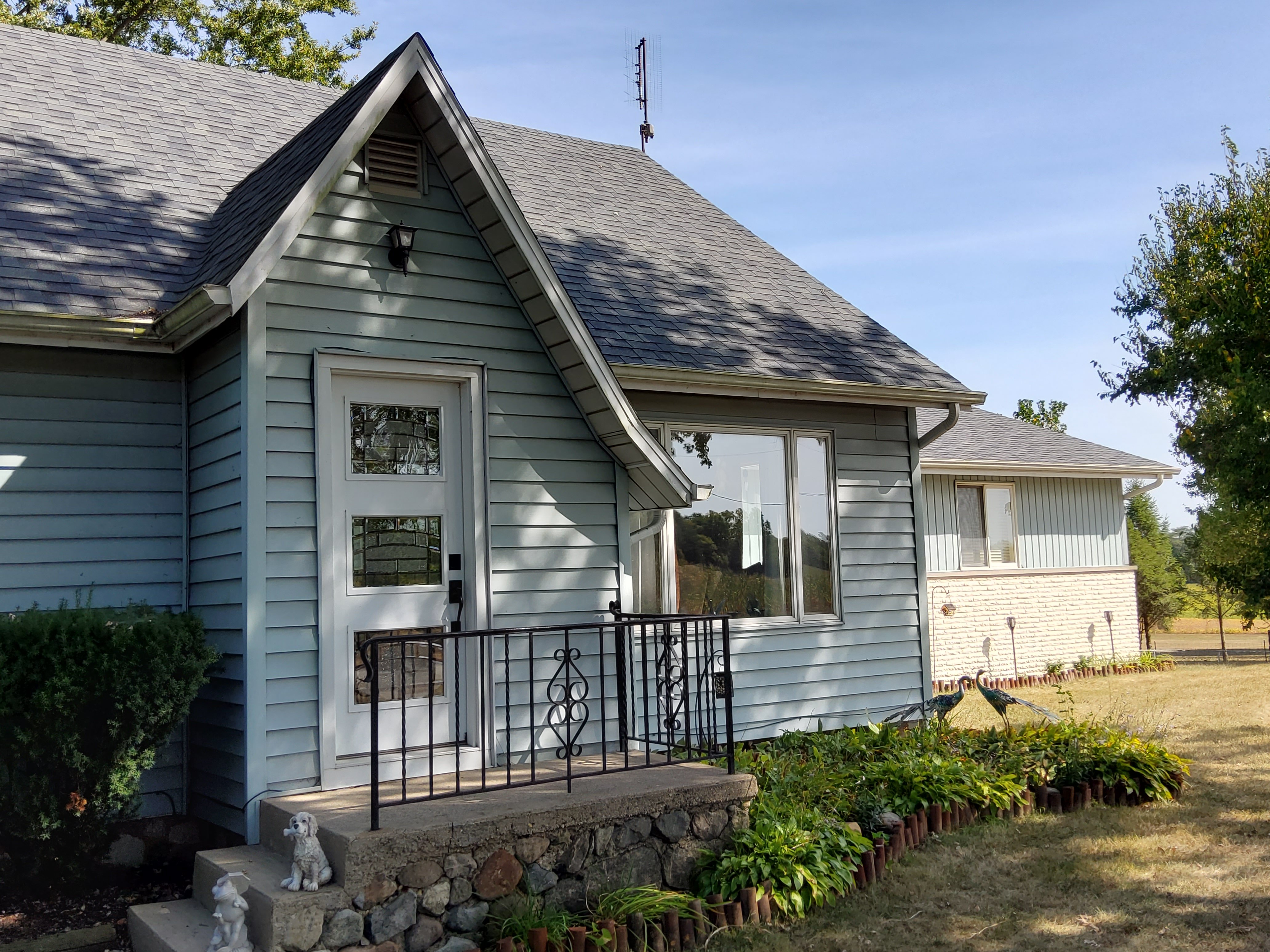 Property photo 1 - REAL ESTATE AUCTION OFFERED IN 2 TRACTS IN WHITLEY COUNTY INDIANA
