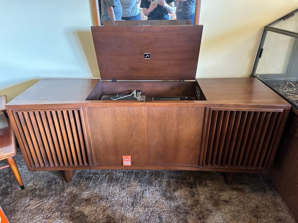 Property photo 54 - PERSONAL PROPERTY AUCTION IN ALLEN COUNTY INDIANA
