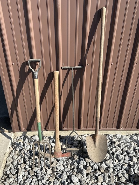 Property photo 19 - PERSONAL PROPERTY AUCTION IN SPENCERVILLE, INDIANA-ALLEN COUNTY IN