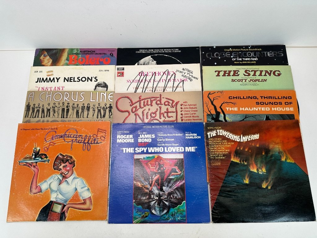 Property photo 25 - TIMED ONLINE ONLY ARTWORK, Glass & COLLECTIBLES AUCTION IN ALLEN COUNTY IN