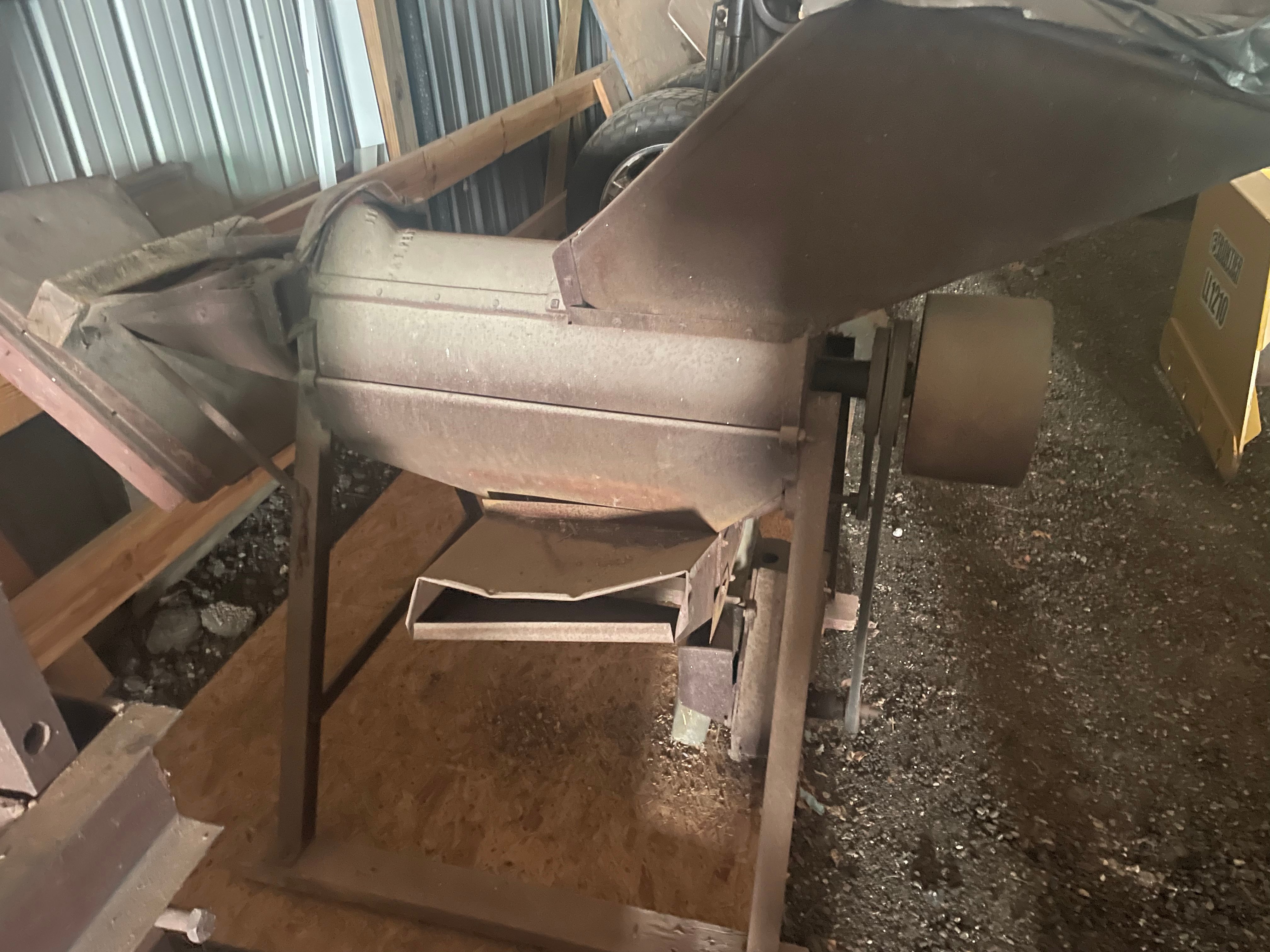 Property photo 21 - FARM EQUIPMENT AUCTION IN CASS COUNTY MICHIGAN