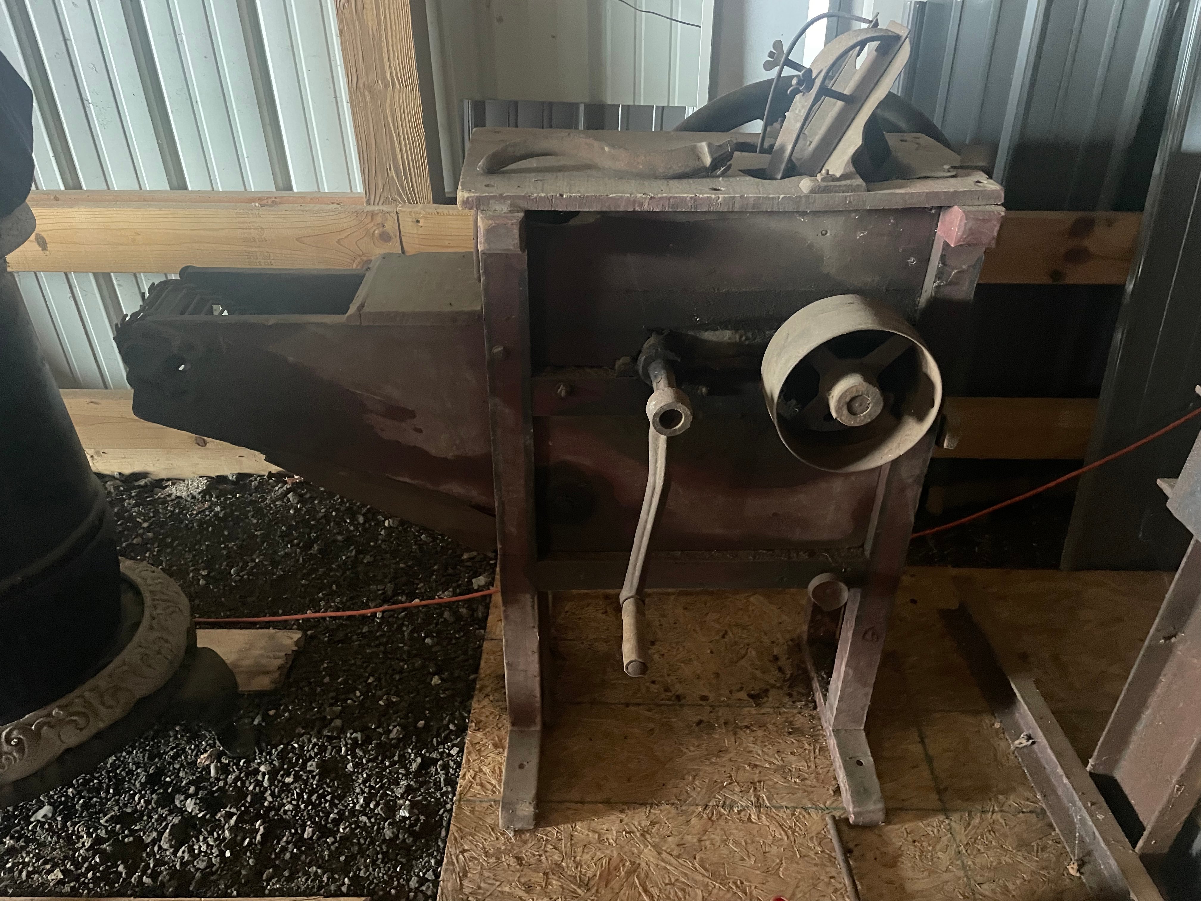 Property photo 23 - FARM EQUIPMENT AUCTION IN CASS COUNTY MICHIGAN