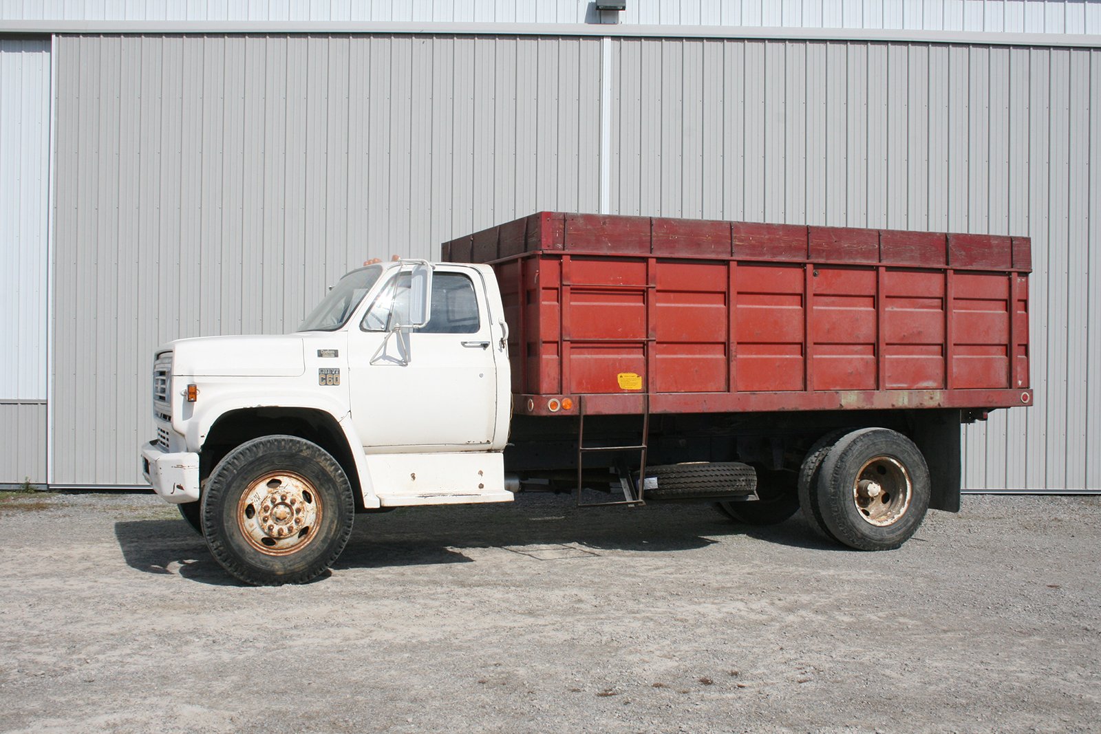 Property photo 48 - FARM EQUIPMENT AUCTION IN PAULDING COUNTY OHIO