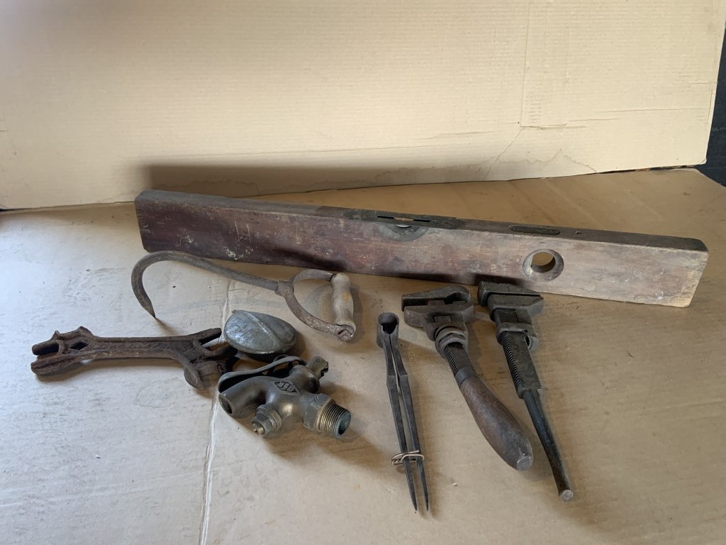 Property photo 111 - TIMED ONLINE ONLY PERSONAL PROPERTY AUCTION IN ALLEN COUNTY INDIANA