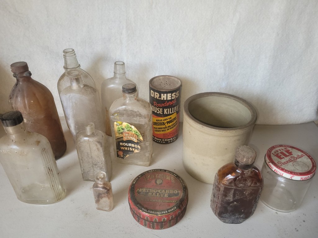 Property photo 121 - TIMED ONLINE ONLY PERSONAL PROPERTY AUCTION IN ALLEN COUNTY INDIANA