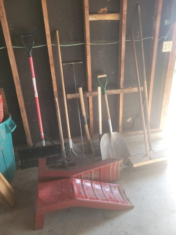 Property photo 132 - TIMED ONLINE ONLY PERSONAL PROPERTY AUCTION IN ALLEN COUNTY INDIANA