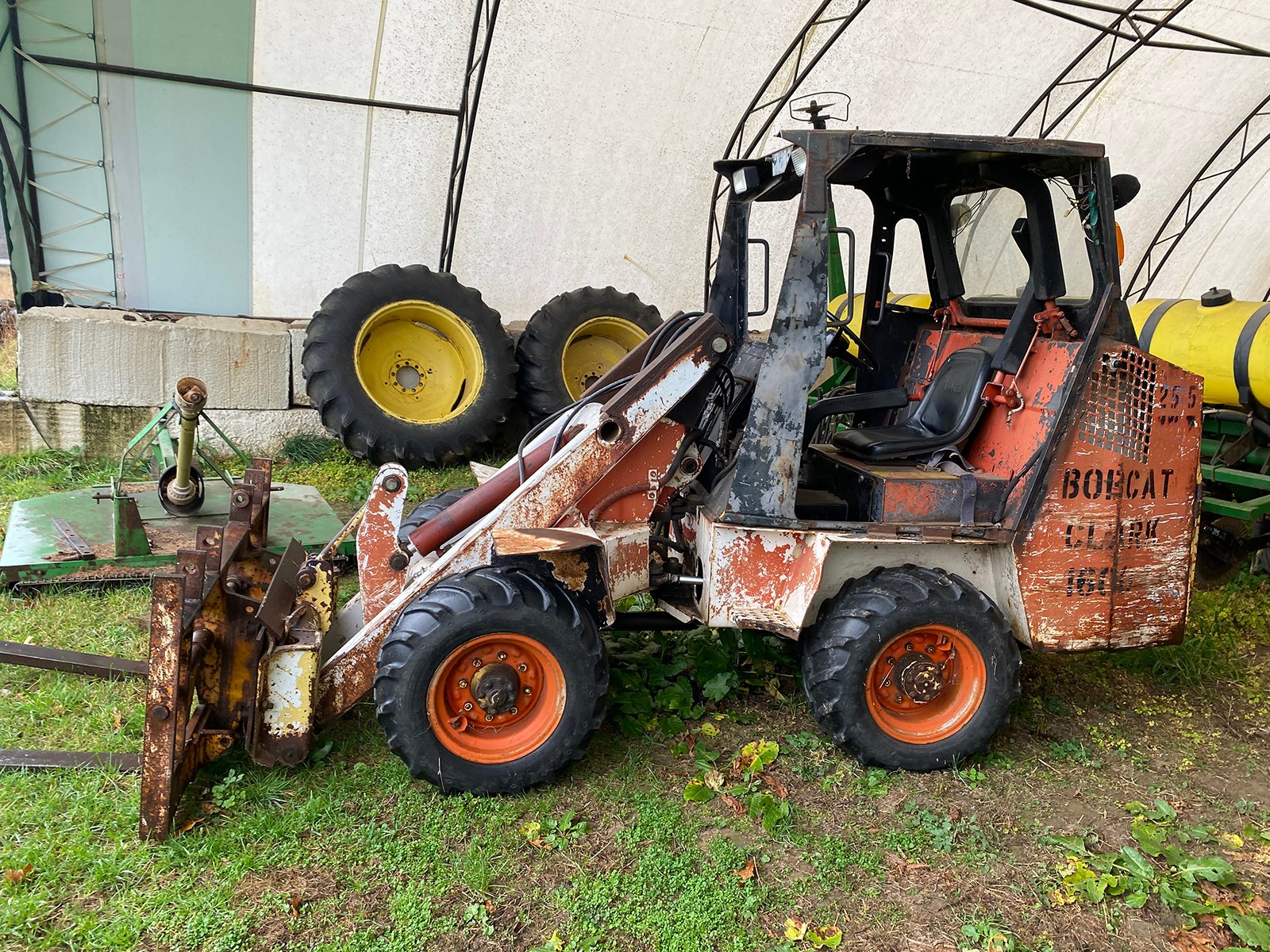Property photo 36 - FARM EQUIPMENT AUCTION IN ST JOE COUNTY MICHIGAN