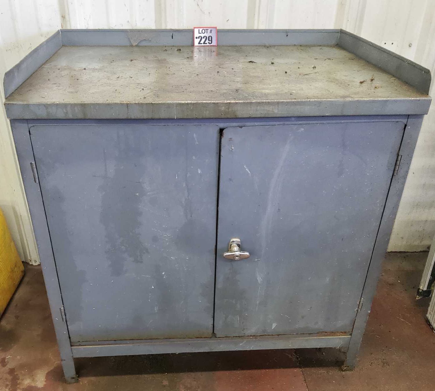 Property photo 42 - TIMED ONLINE ONLY PERSONAL PROPERTY AUCTION IN WHITLEY COUNTY INDIANA