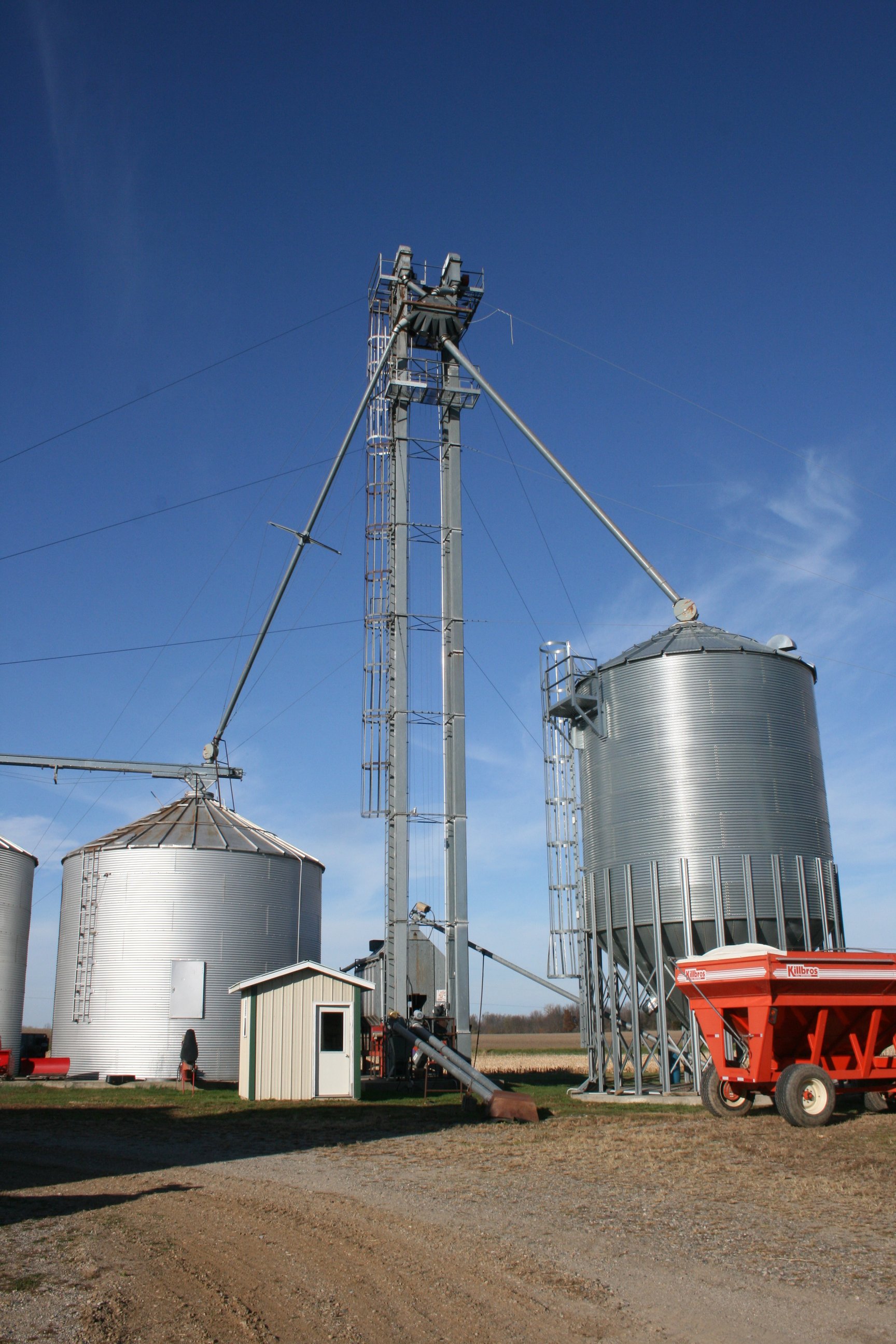 Property photo 42 - FARM EQUIPMENT AUCTION IN BRANCH COUNTY MICHIGAN