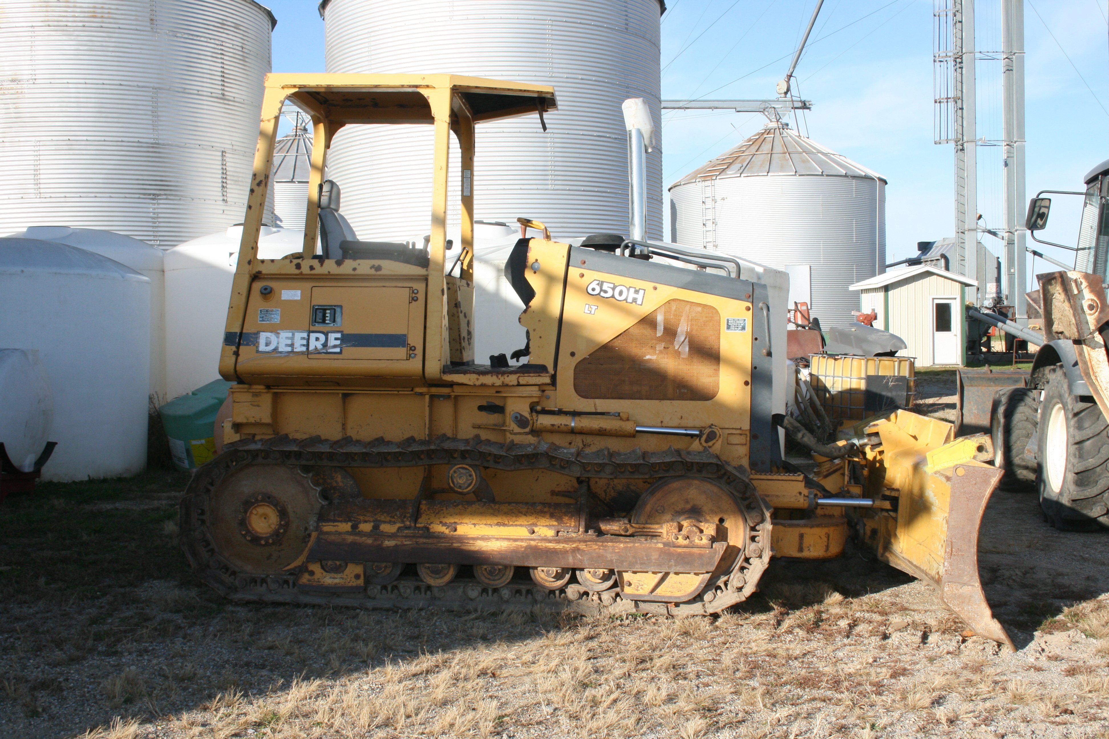 Property photo 30 - FARM EQUIPMENT AUCTION IN BRANCH COUNTY MICHIGAN