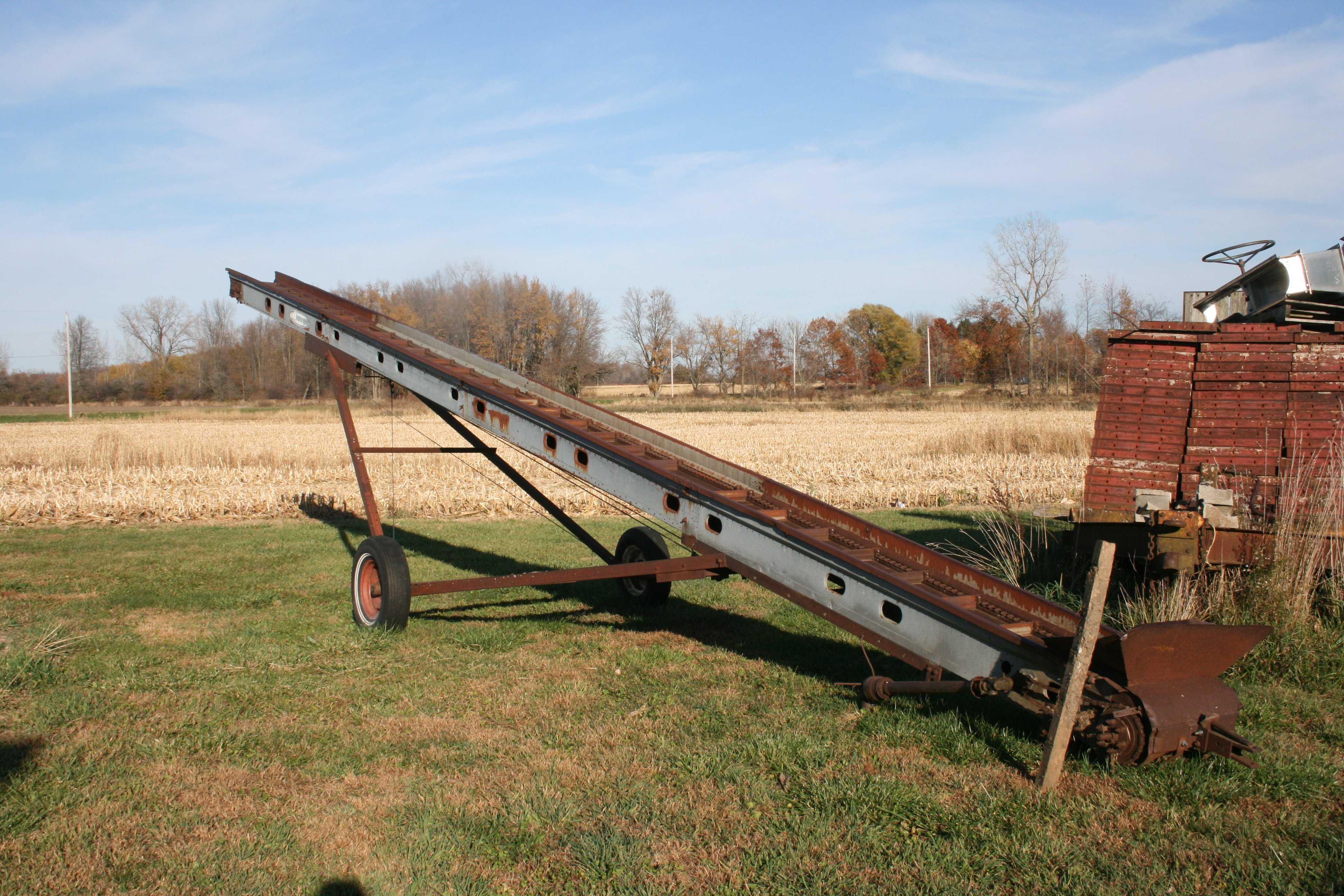 Property photo 38 - FARM EQUIPMENT AUCTION IN BRANCH COUNTY MICHIGAN