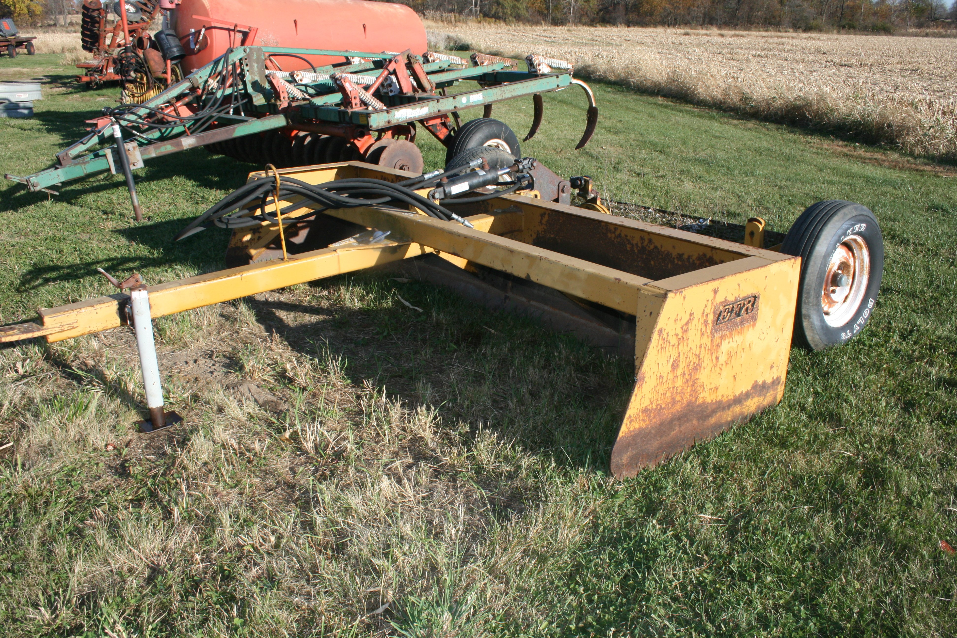 Property photo 47 - FARM EQUIPMENT AUCTION IN BRANCH COUNTY MICHIGAN