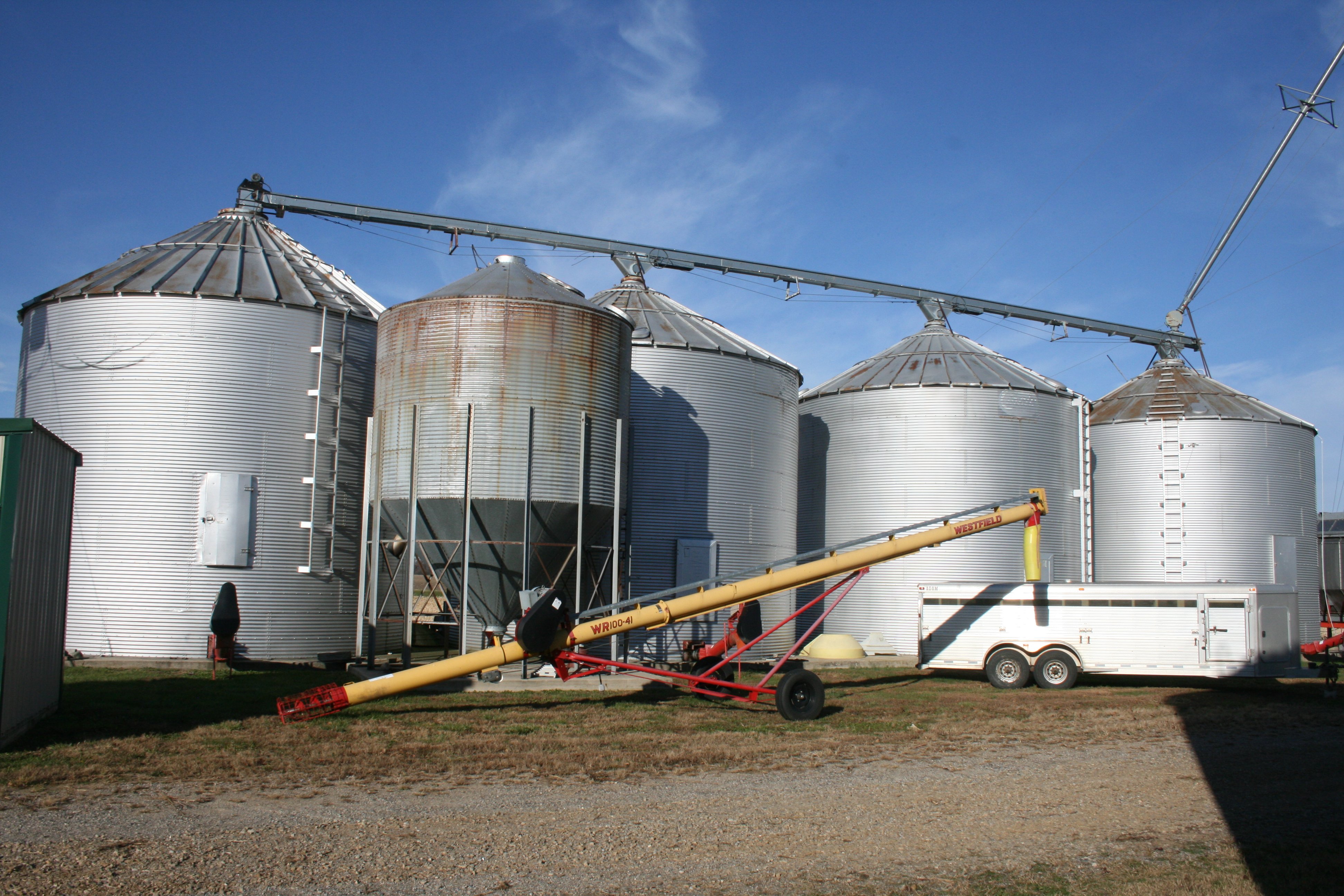 Property photo 21 - FARM EQUIPMENT AUCTION IN BRANCH COUNTY MICHIGAN