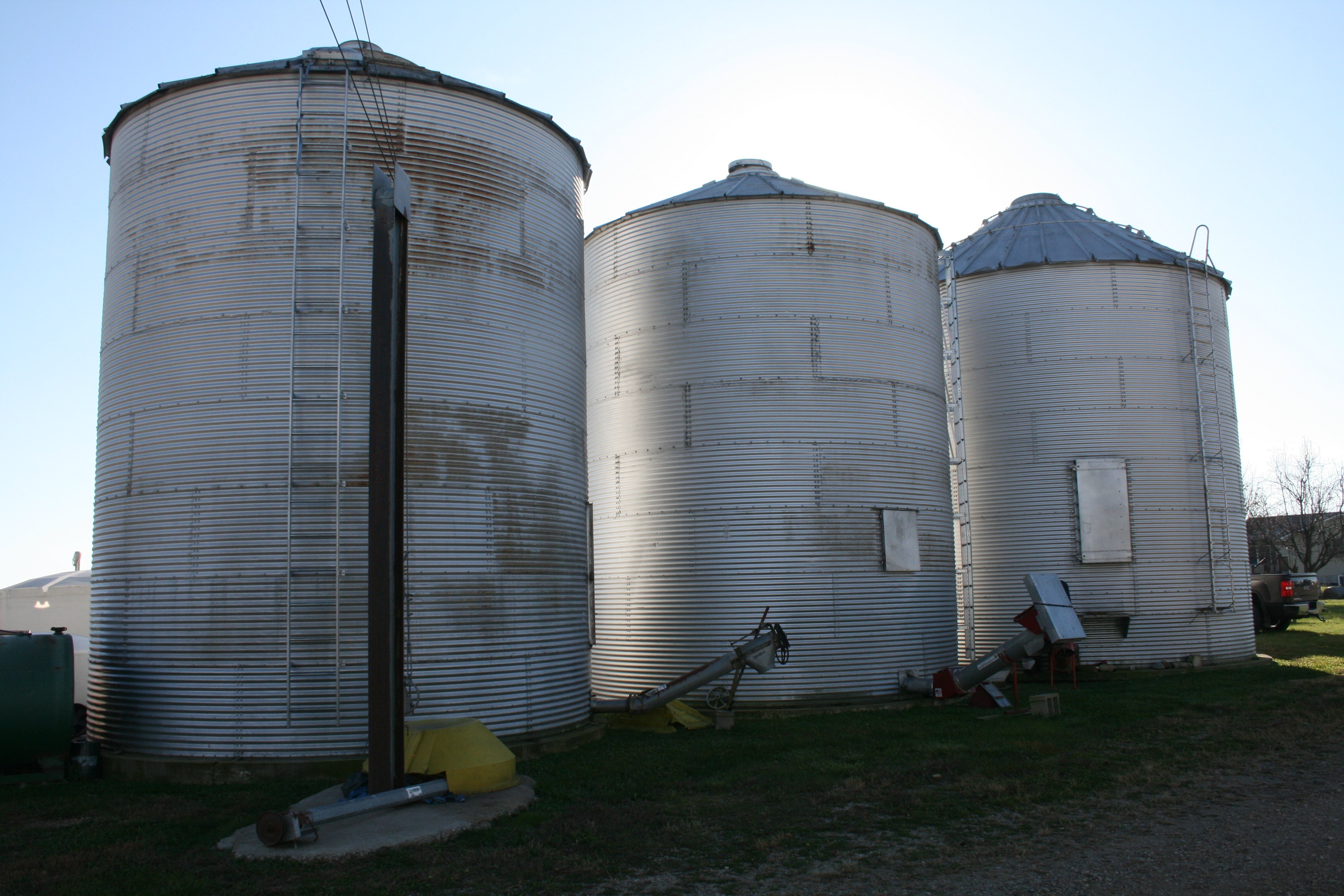 Property photo 26 - FARM EQUIPMENT AUCTION IN BRANCH COUNTY MICHIGAN