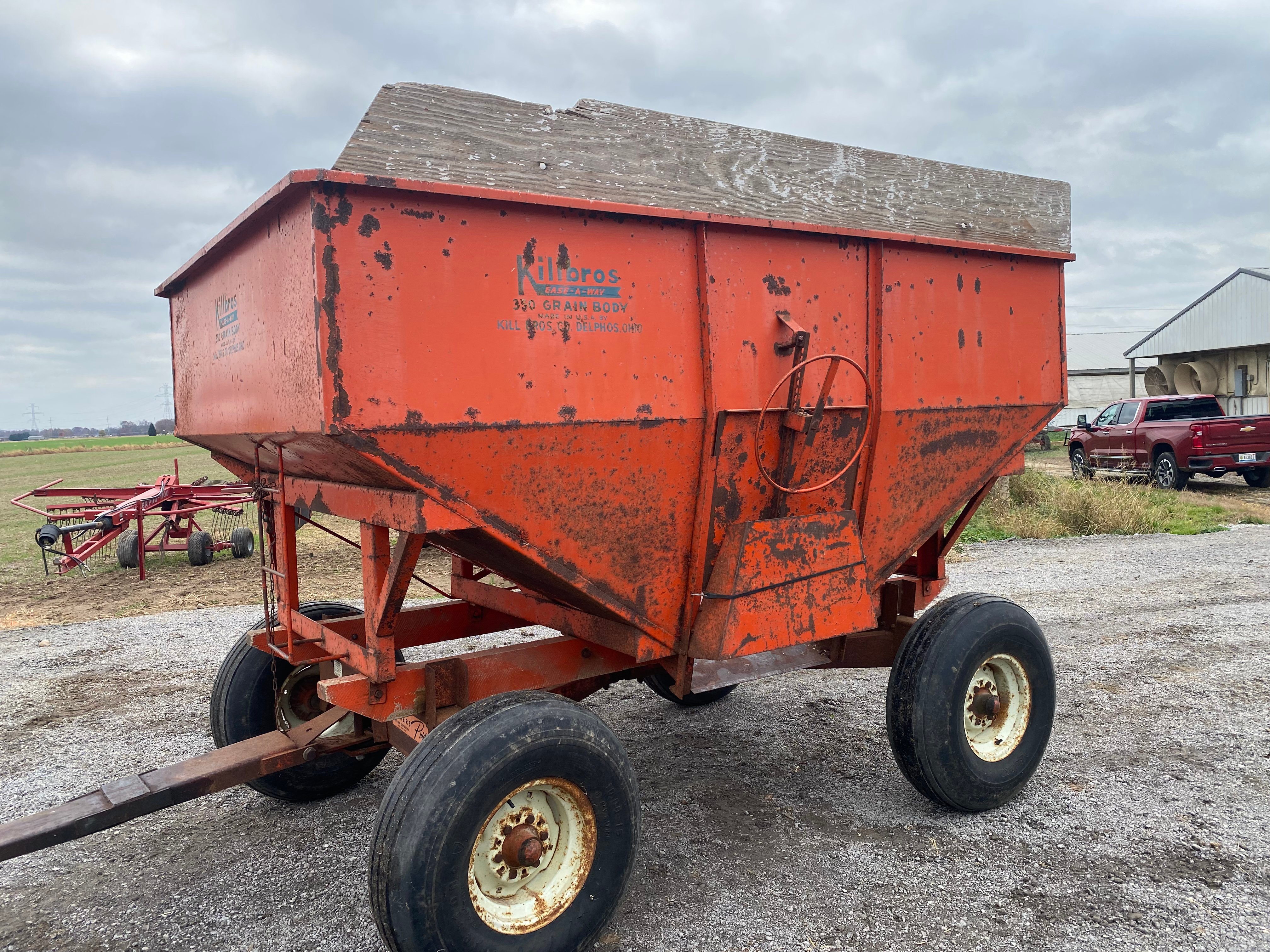 Property photo 53 - FARM EQUIPMENT AUCTION IN ELKHART COUNTY INDIANA