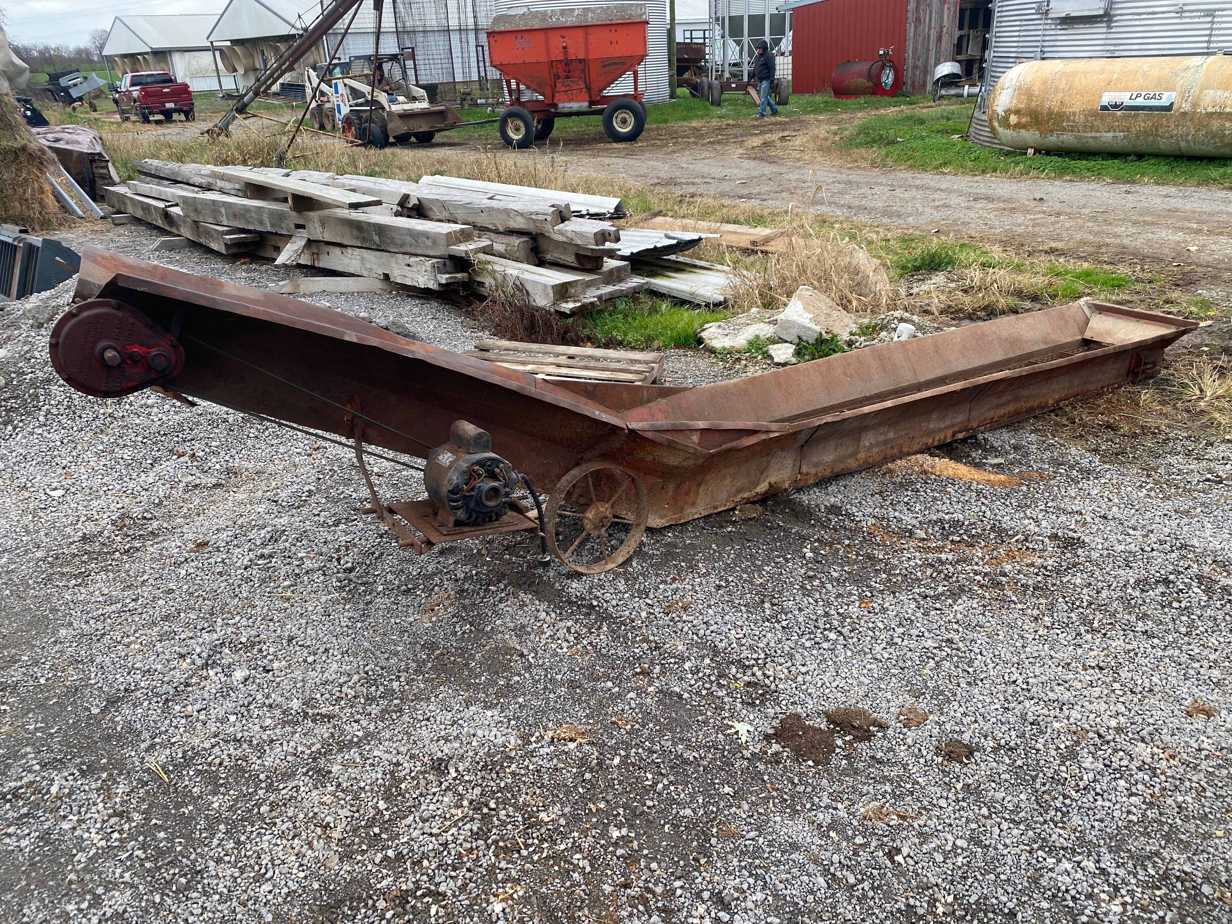 Property photo 49 - FARM EQUIPMENT AUCTION IN ELKHART COUNTY INDIANA