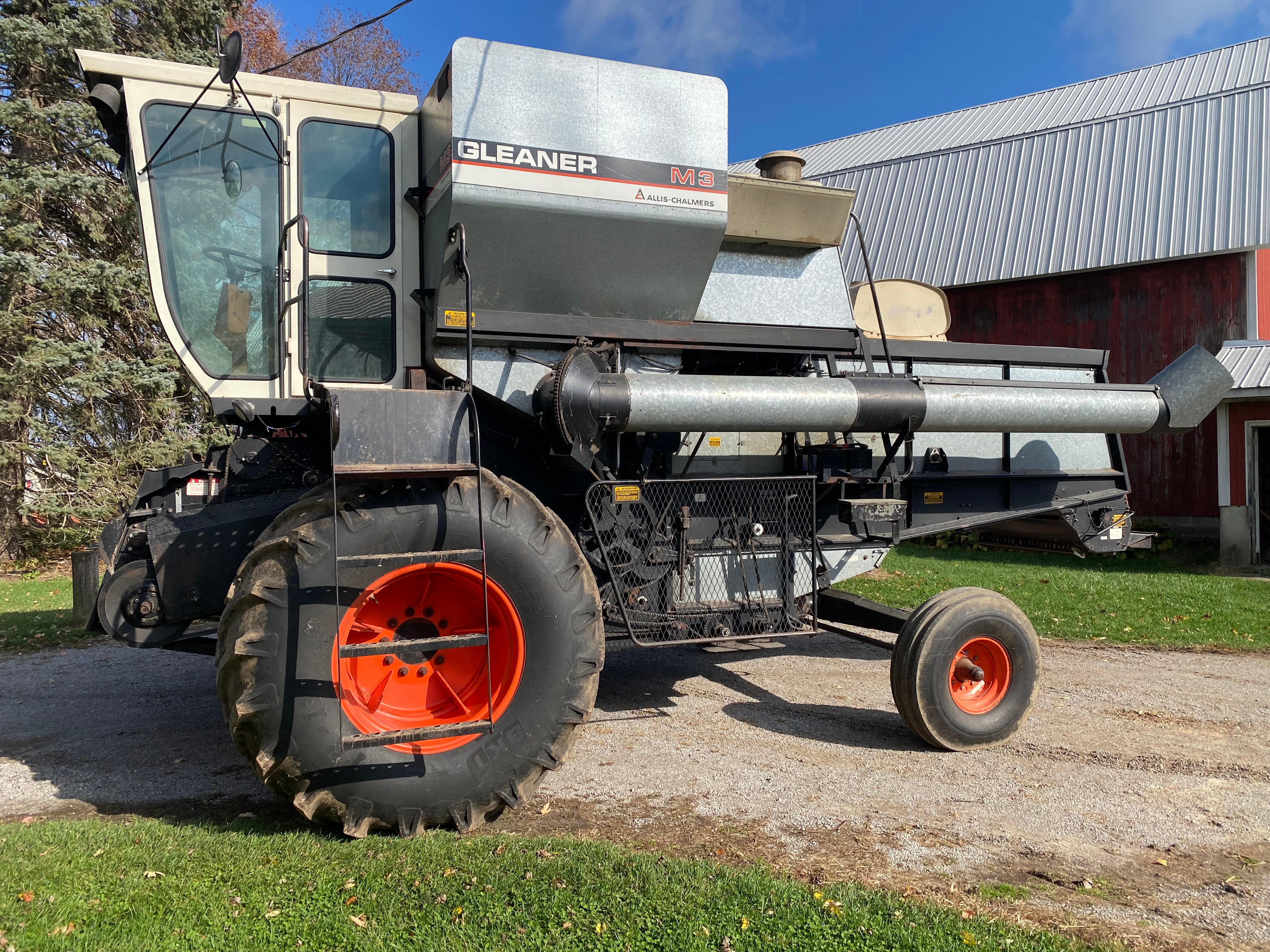 Property photo 43 - FARM EQUIPMENT AUCTION IN ELKHART COUNTY INDIANA