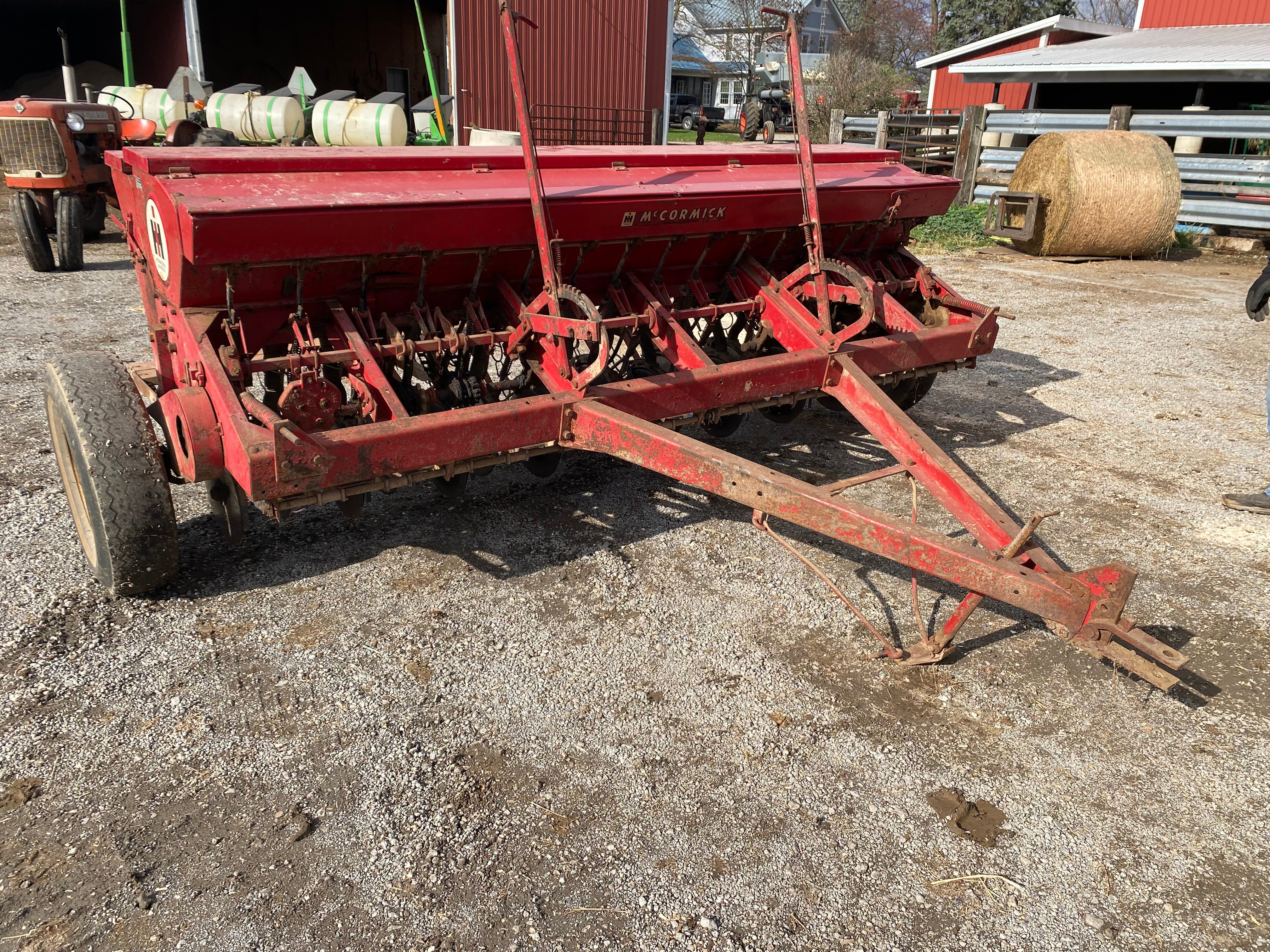 Property photo 65 - FARM EQUIPMENT AUCTION IN ELKHART COUNTY INDIANA