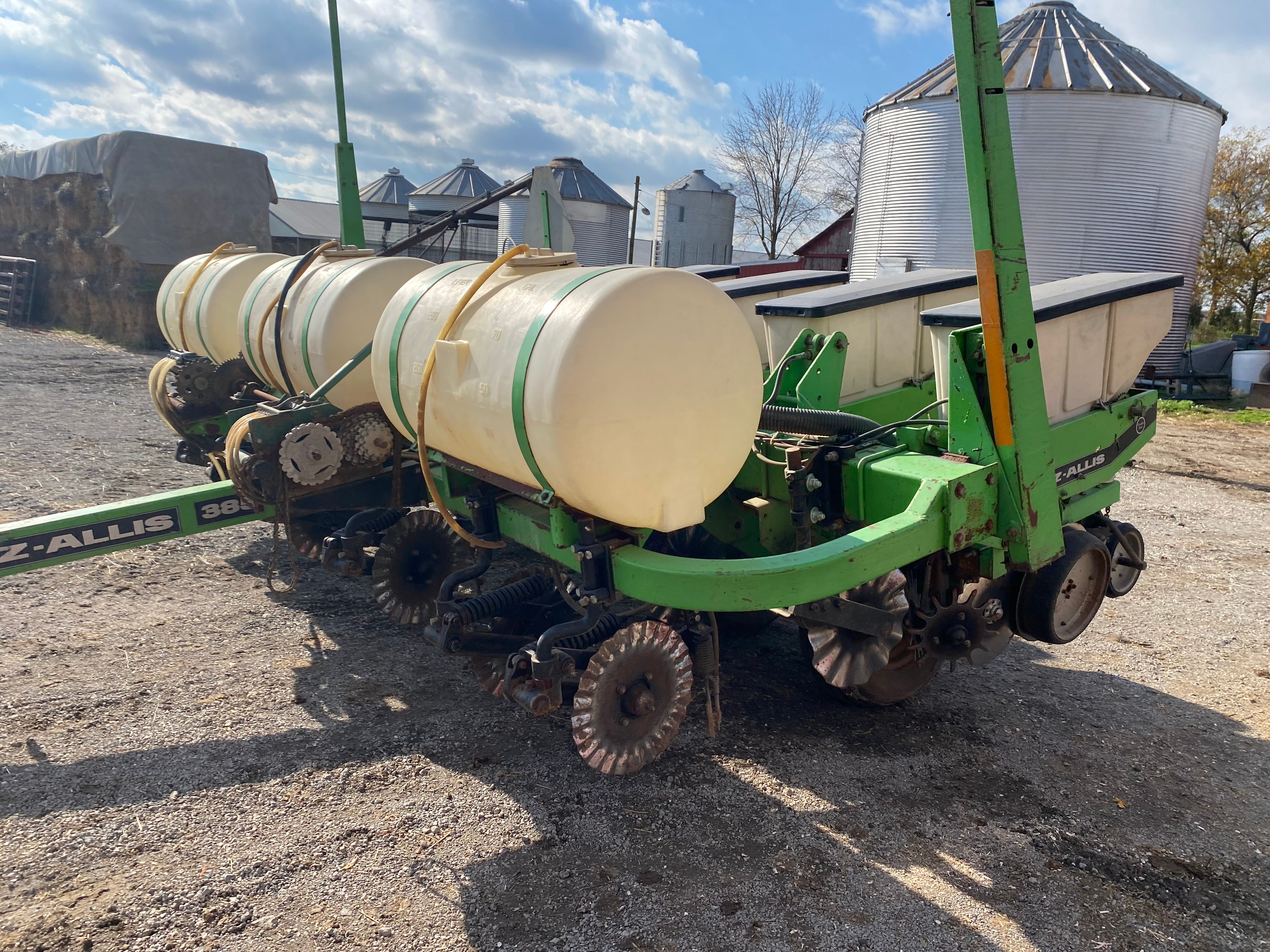 Property photo 11 - FARM EQUIPMENT AUCTION IN ELKHART COUNTY INDIANA