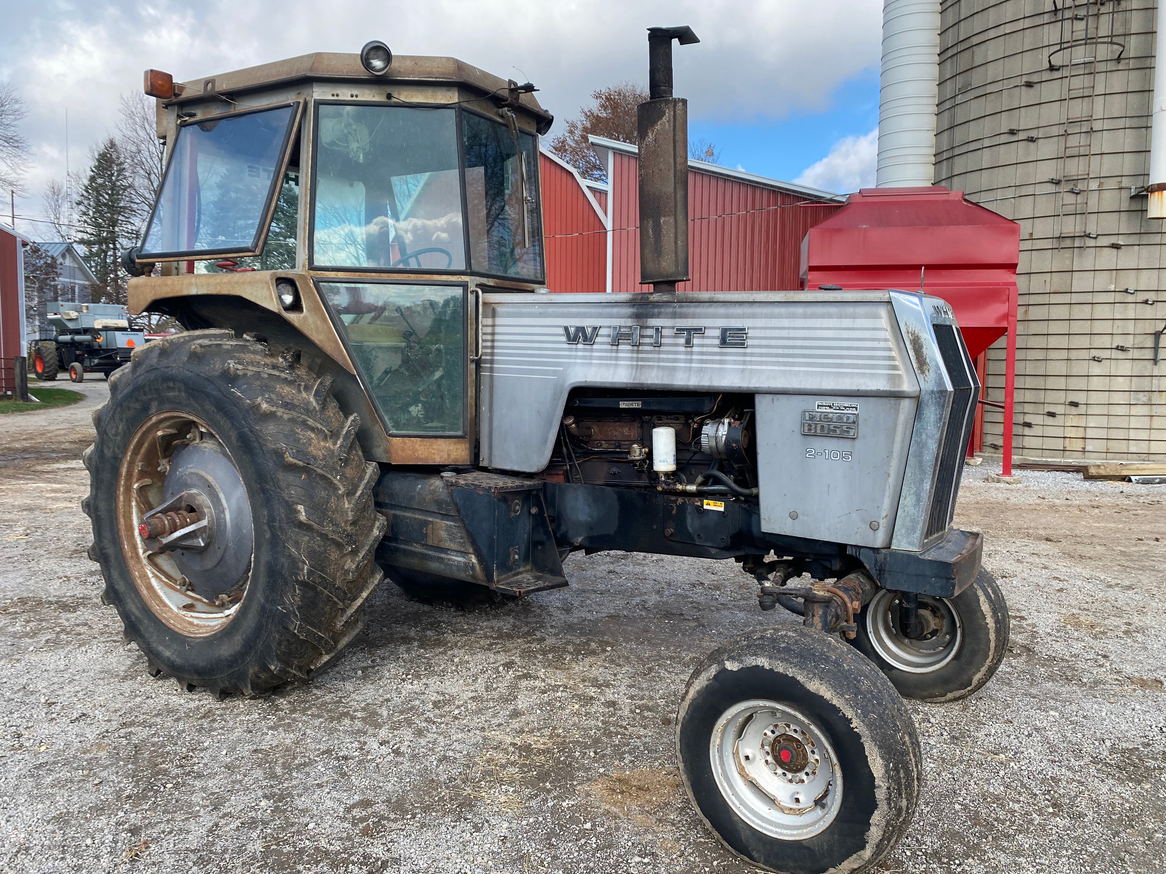 Property photo 8 - FARM EQUIPMENT AUCTION IN ELKHART COUNTY INDIANA