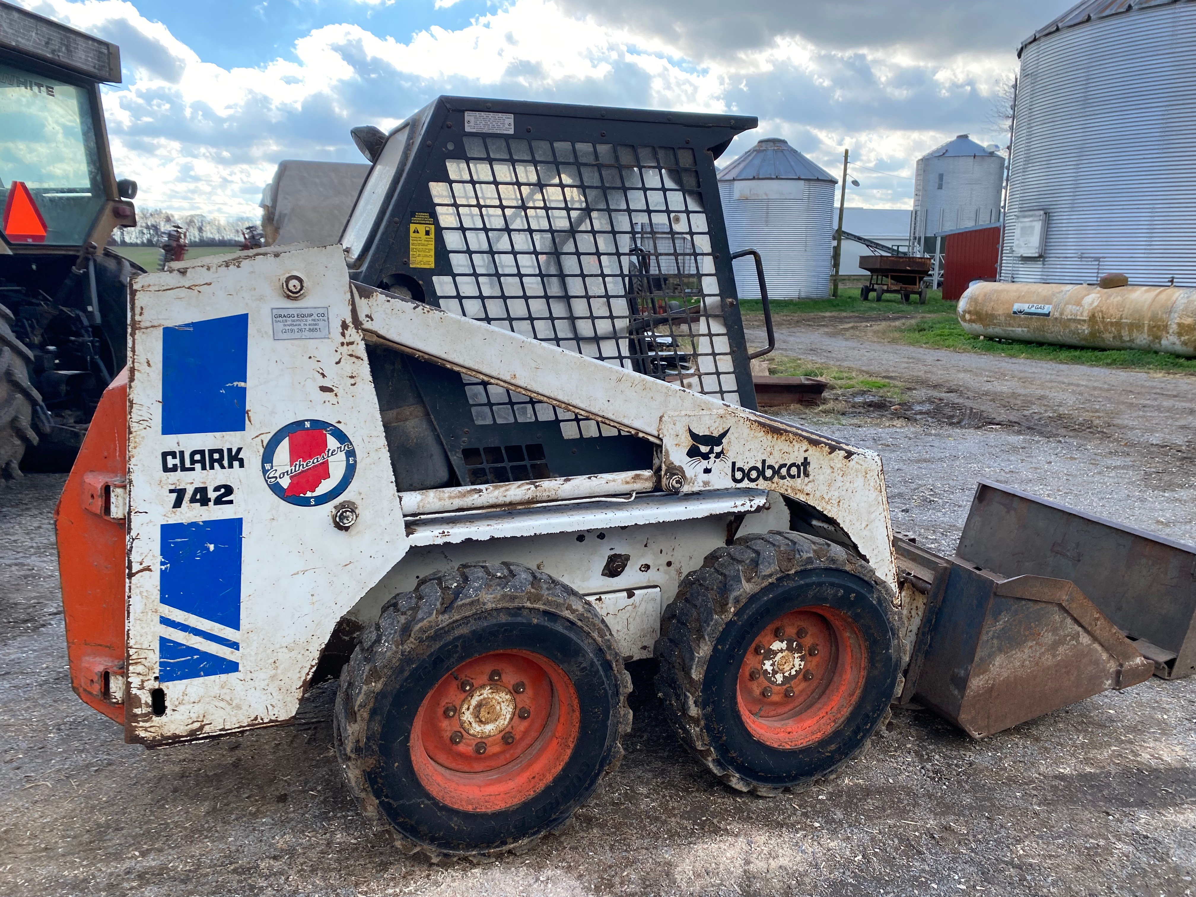 Property photo 32 - FARM EQUIPMENT AUCTION IN ELKHART COUNTY INDIANA